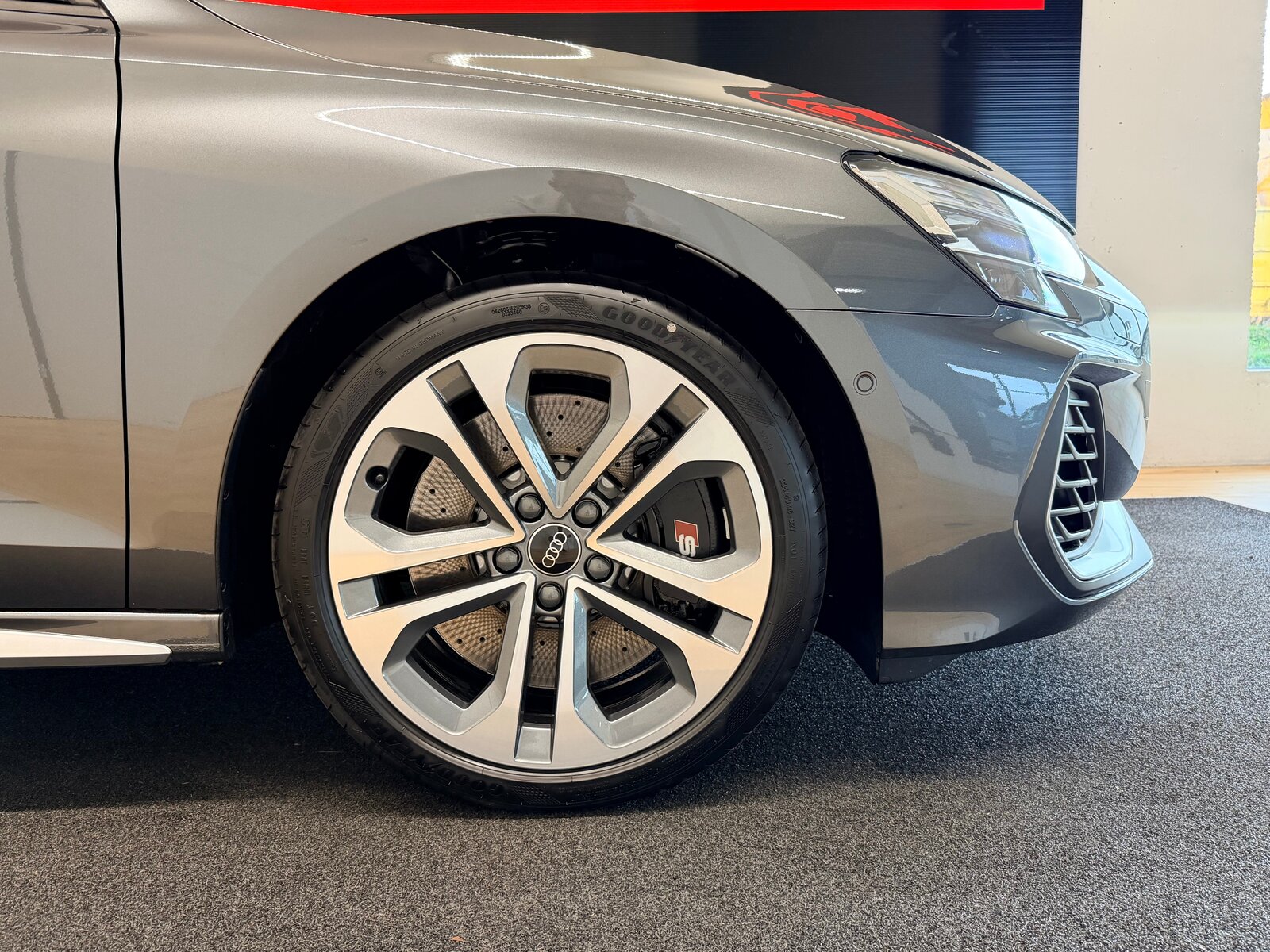 AUDI S3 Sportback TFSI quattro S-tronic, Petrol, Used, Automatic - 6