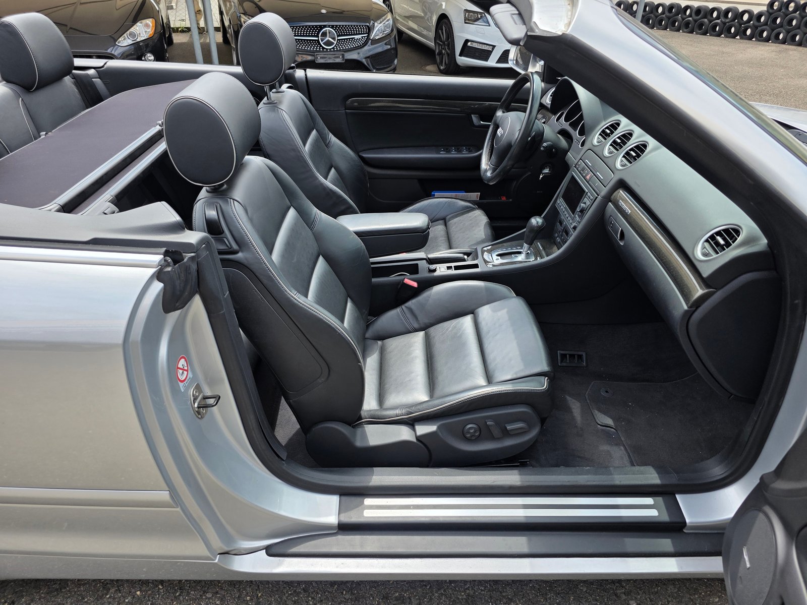 AUDI S4 Cabriolet 4.2 V8 quattro, Benzin, Occasion / Gebraucht, Handschaltung - 7