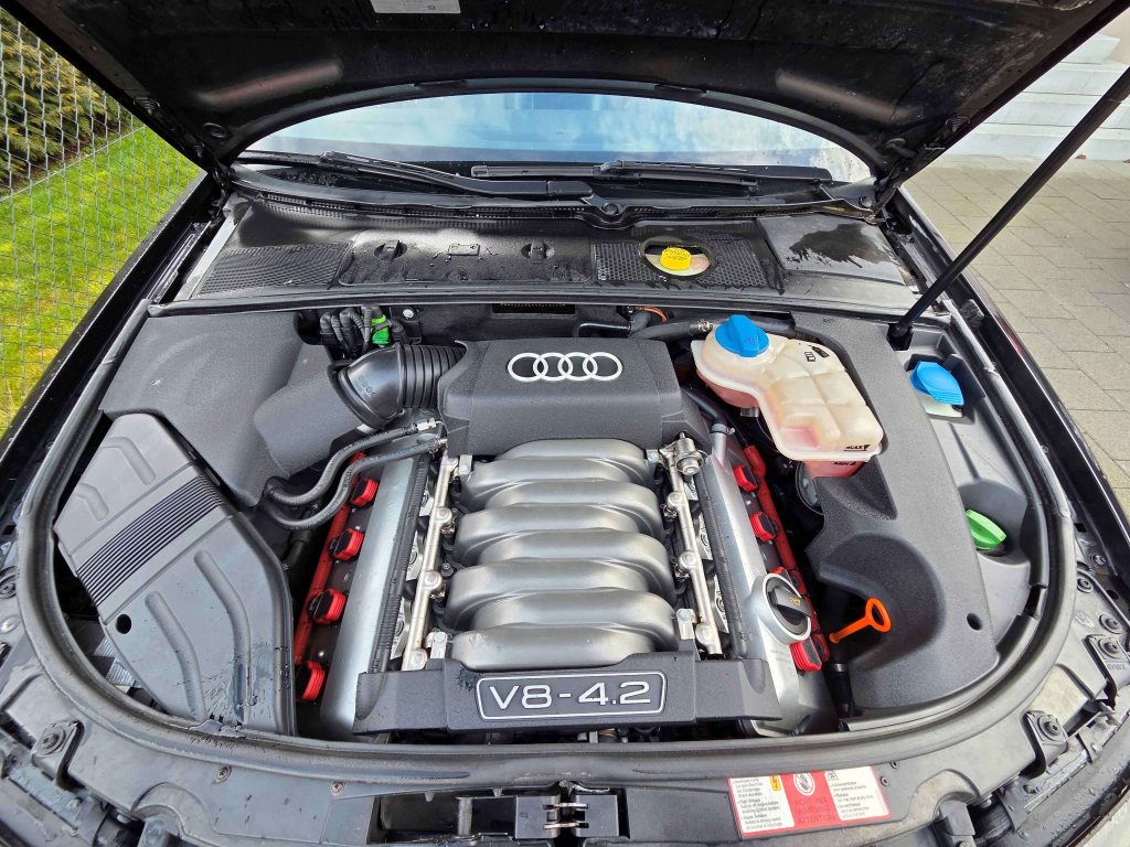 AUDI S4 B6 4.2 Quattro, Petrol, Second hand / Used, Manual - 5