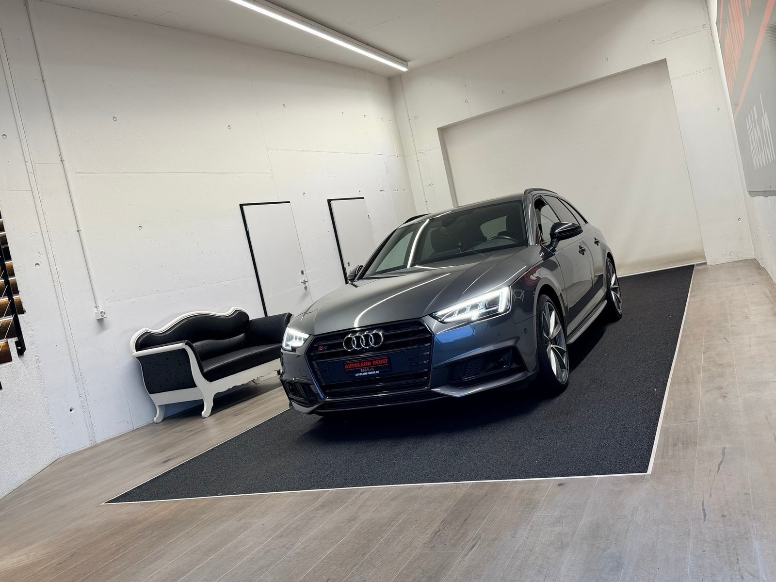 AUDI S4 Avant 3.0 TFSI quattro tiptronic, Essence, Occasion / Utilisé, Automatique - 3