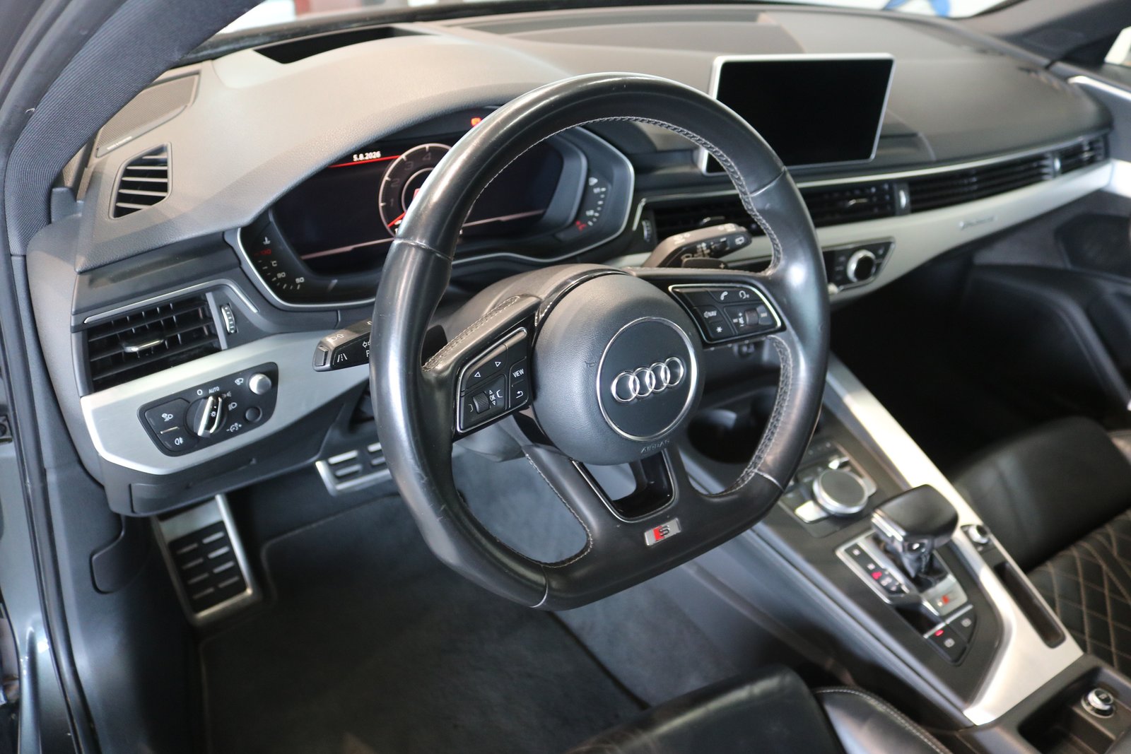 AUDI S4 Avant 3.0 TFSI quattro tiptronic, Benzin, Occasion / Gebraucht, Automatik - 2