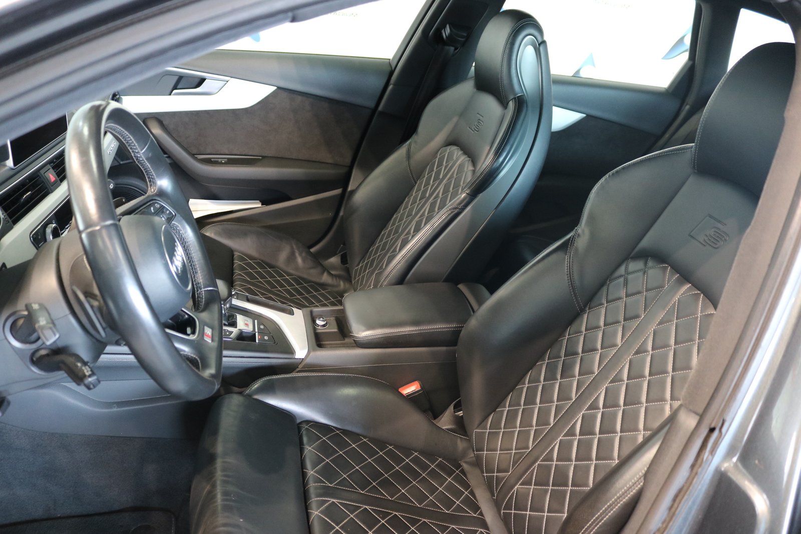 AUDI S4 Avant 3.0 TFSI quattro tiptronic, Benzin, Occasion / Gebraucht, Automatik - 5