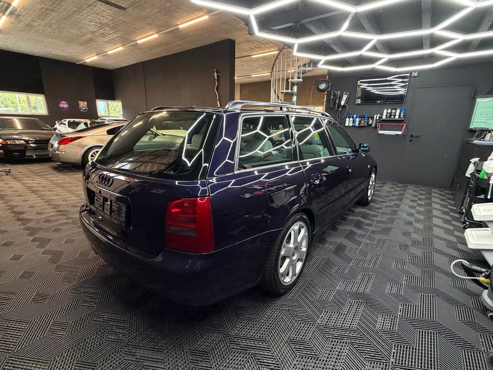 AUDI S4 Avant quattro, Petrol, Second hand / Used, Manual - 4