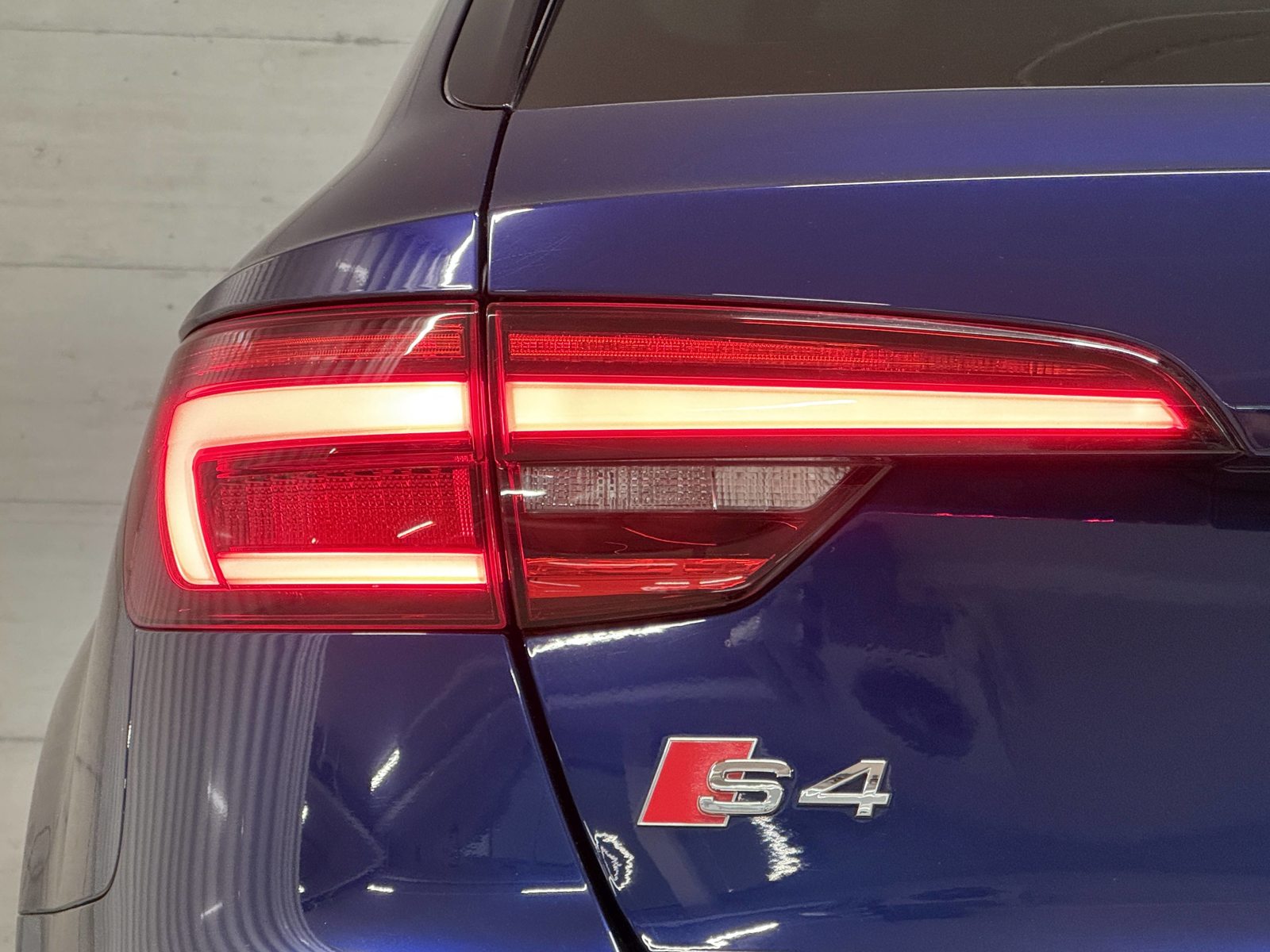AUDI S4 Avant, Essence, Occasion / Utilisé, Automatique - 5