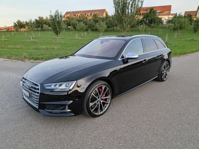AUDI S4 Avant 3.0 TFSI quattro tiptronic, Benzin, Occasion / Gebraucht, Automatik