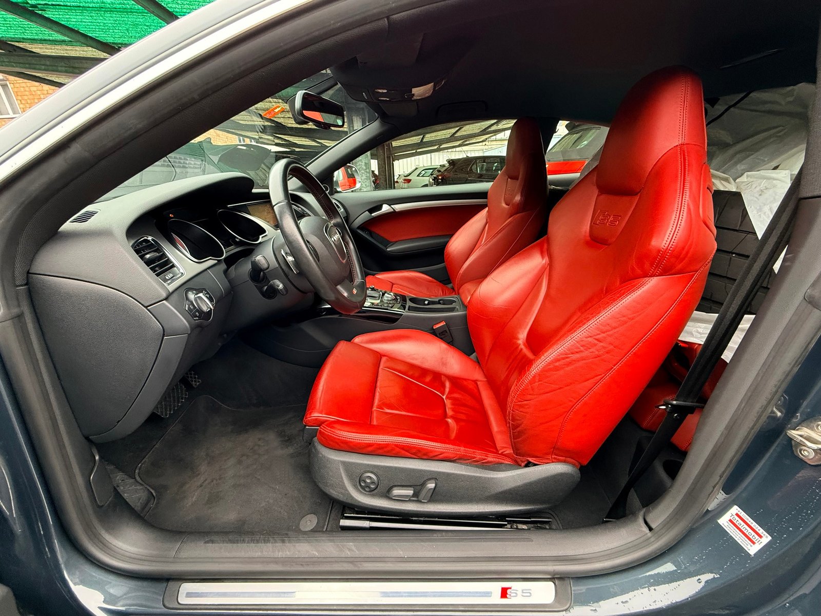 AUDI S5 Coupé V8 4.2 FSI quattro tiptronic, Essence, Occasion / Utilisé, Automatique - 5