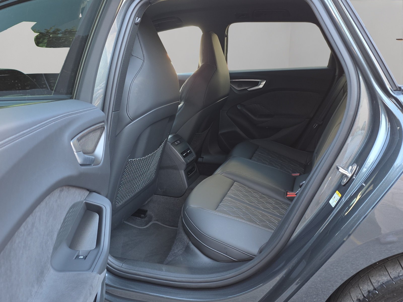 AUDI S5 Avant TFSI quattro S tronic, Benzin, Occasion / Gebraucht, Automatik - 7