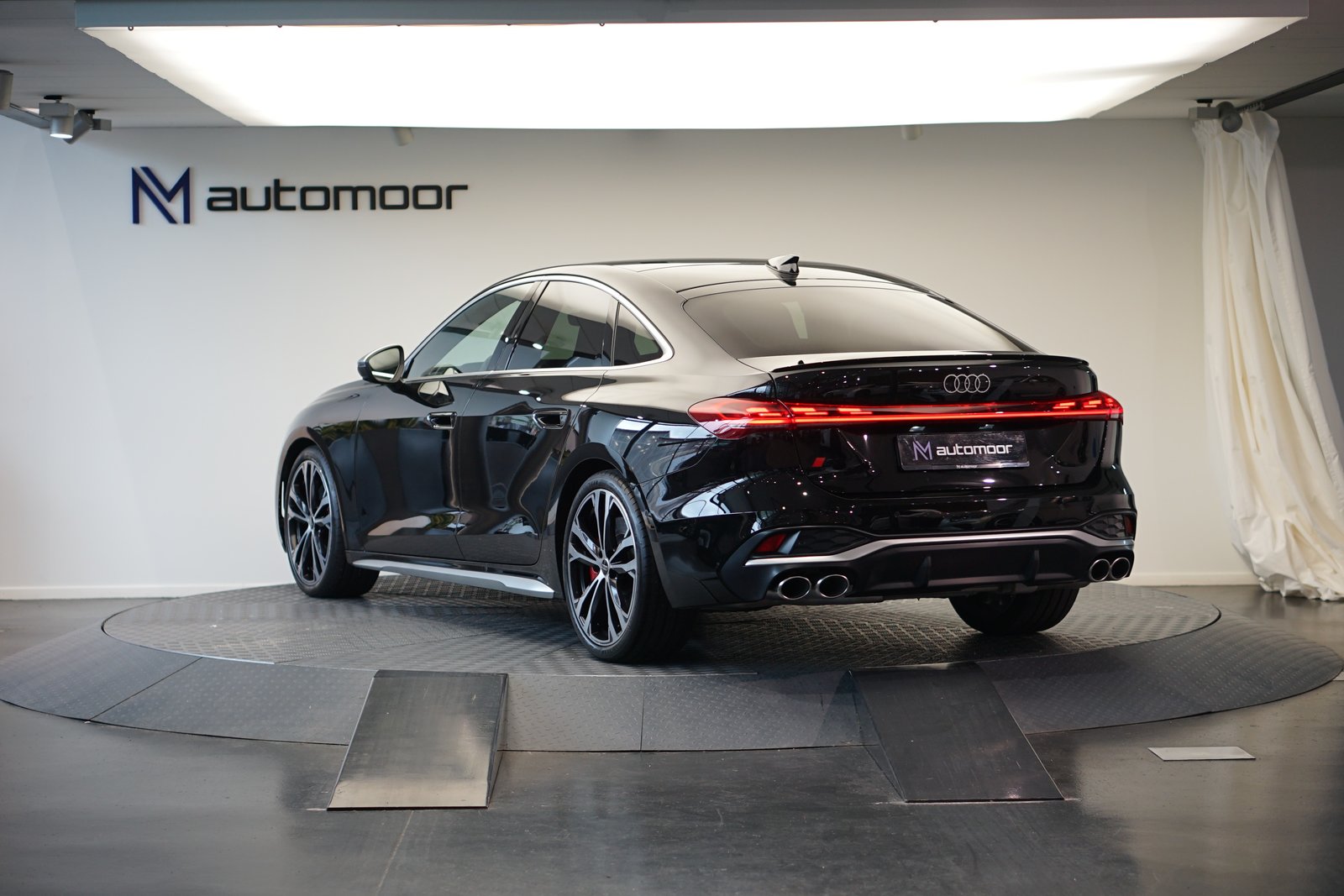 AUDI S5 Limousine TFSI quattro S tronic *Panorama* *Sportsit, Benzin, Occasion / Gebraucht, Automatik - 7