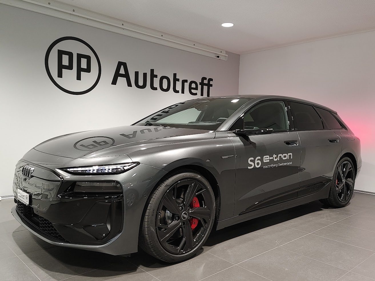 AUDI S6 Avant e-tron, Électrique, Occasion / Utilisé, Automatique - 2