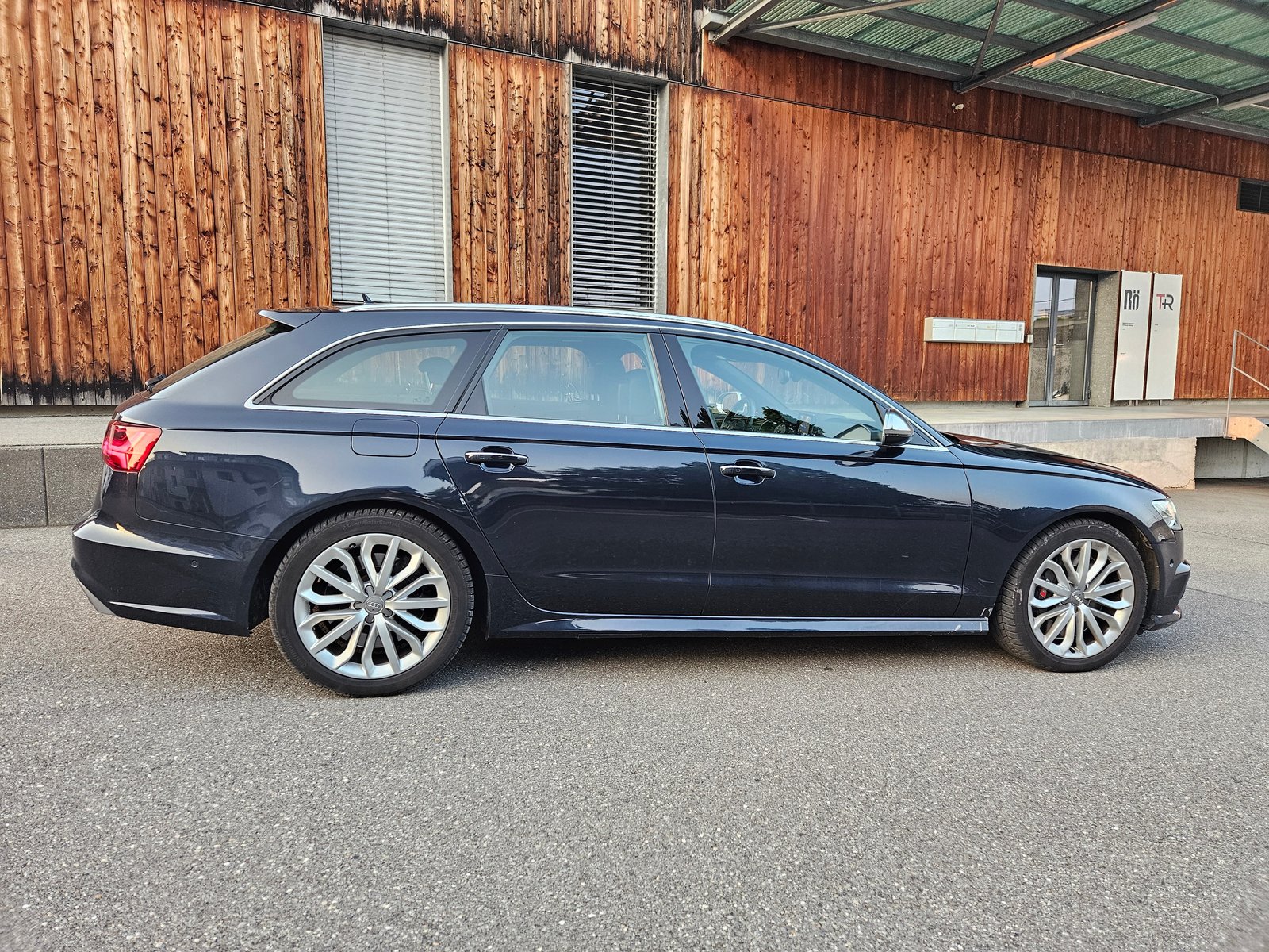 AUDI S6 Avant 4.0 TFSI V8 quattro S-tronic, Essence, Occasion / Utilisé, Automatique - 2
