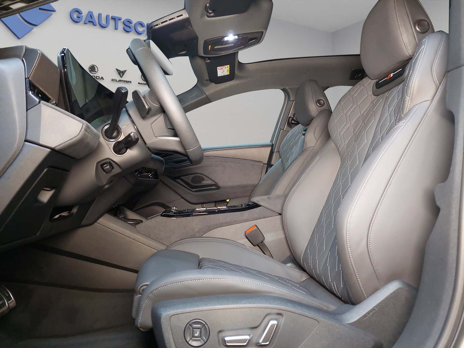 AUDI S6 Avant e-tron quattro, Elektro, Occasion / Gebraucht, Automatik - 6