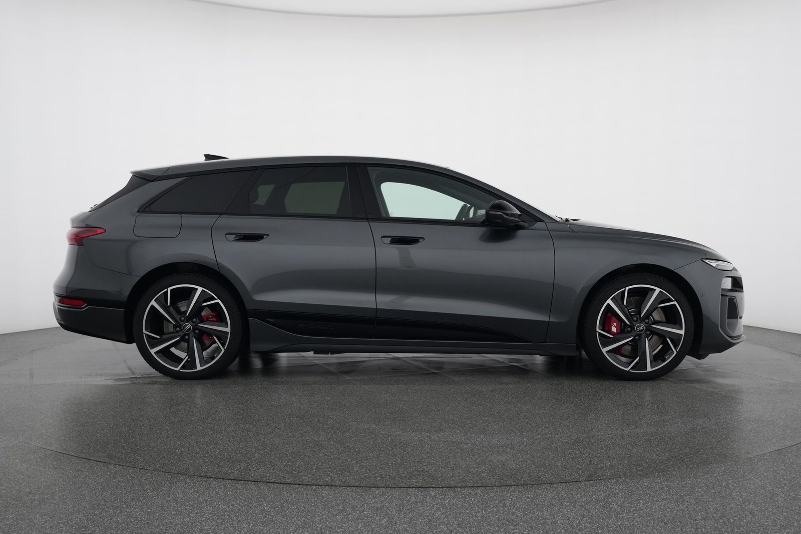 AUDI S6 Avant e-tron quattro, Elektro, Occasion / Gebraucht, Automatik - 5