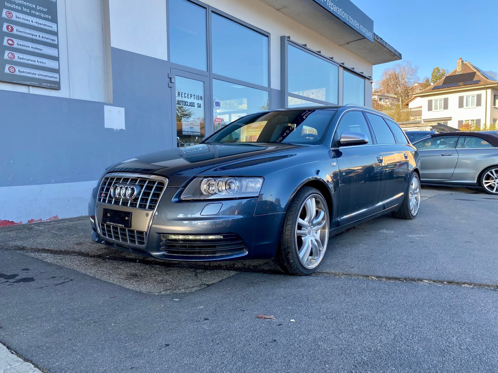 AUDI S6 Avant 5.2 V10 quattro tiptronic, Benzin, Occasion / Gebraucht, Automatik