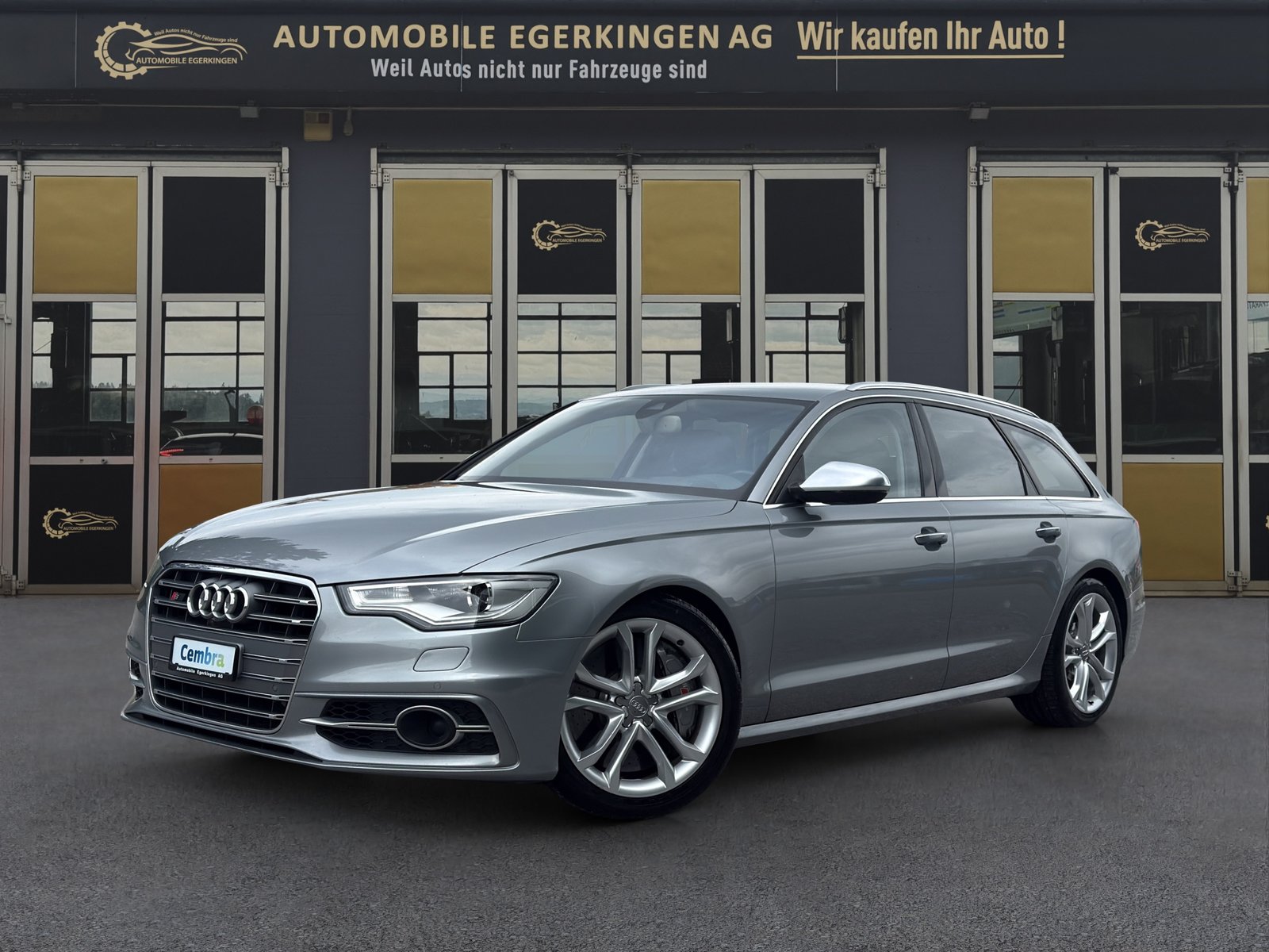 AUDI S6 Avant 4.0 V8 TFSI quattro S-Tronic