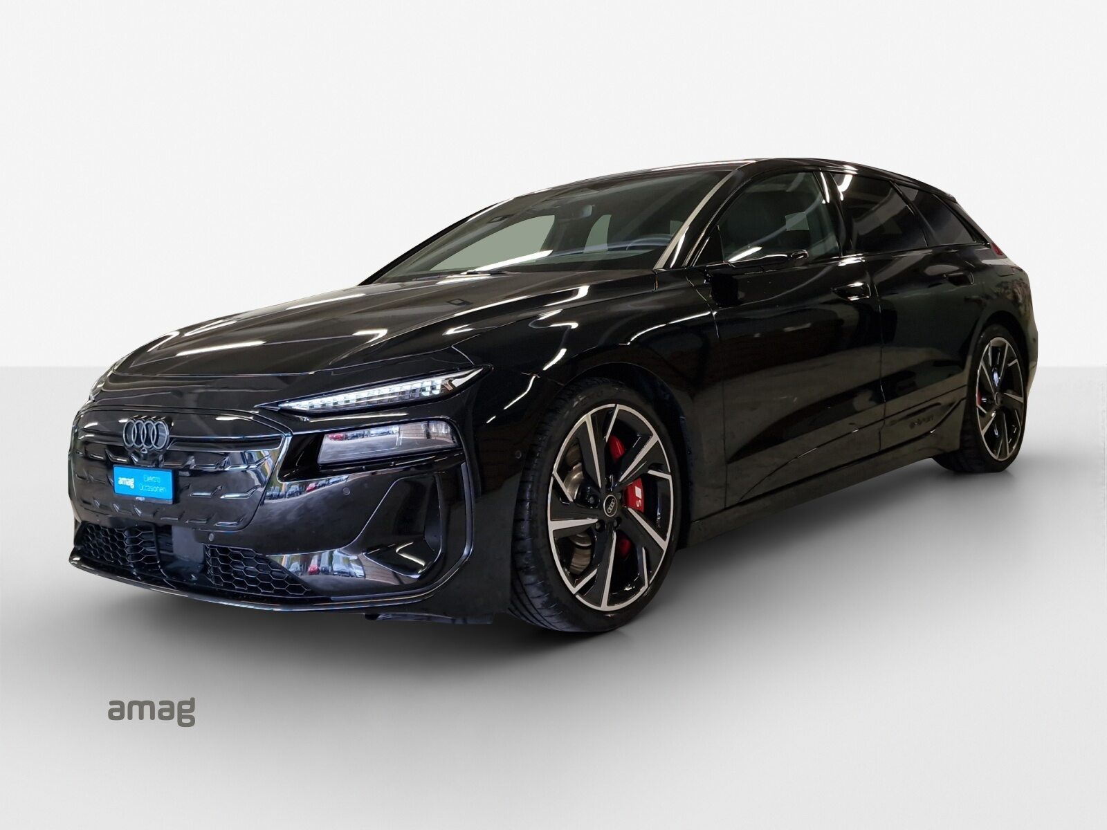 AUDI S6 Avant e-tron