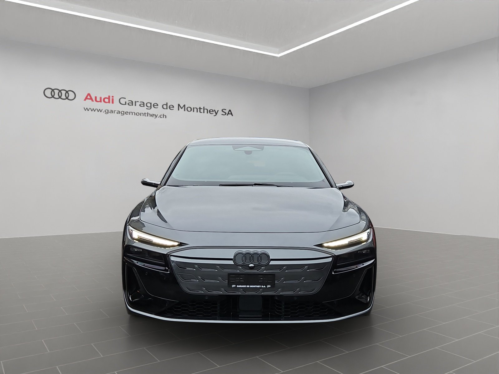 AUDI S6 Avant e-tron quattro, Electric, Ex-demonstrator, Automatic - 2