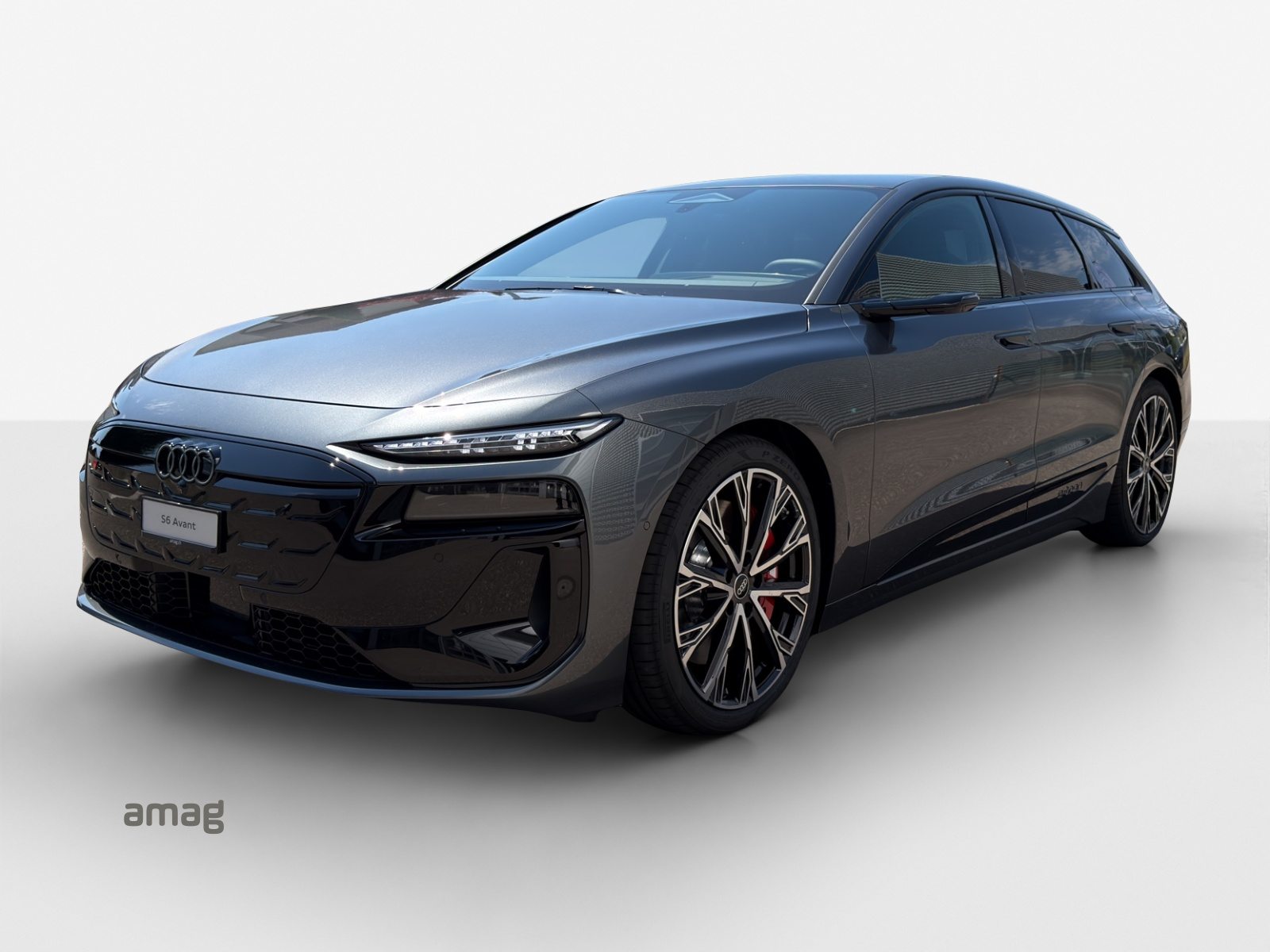 AUDI S6 Avant e-tron