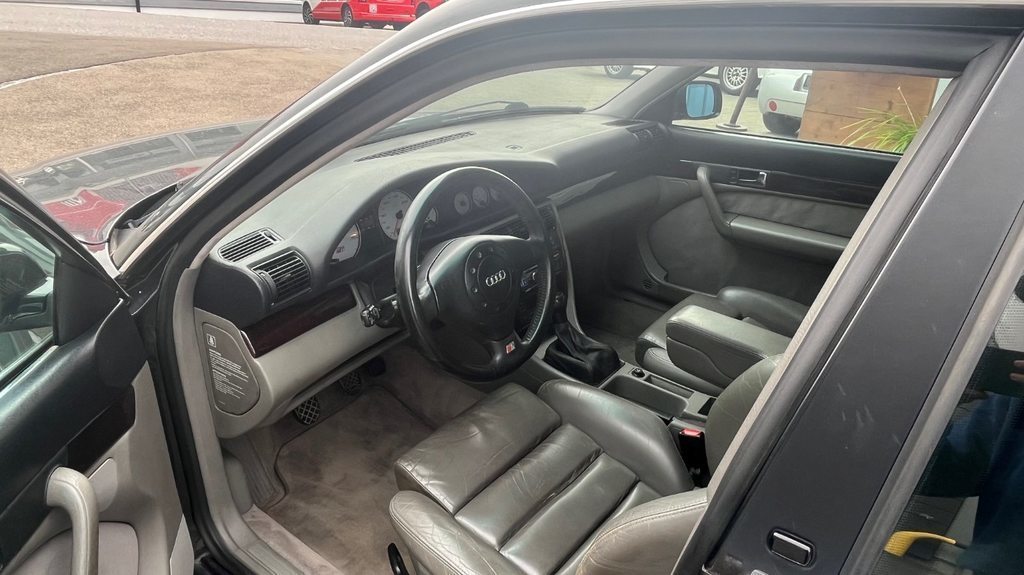 AUDI S6 Avant Quattro, Petrol, Second hand / Used, Manual - 7