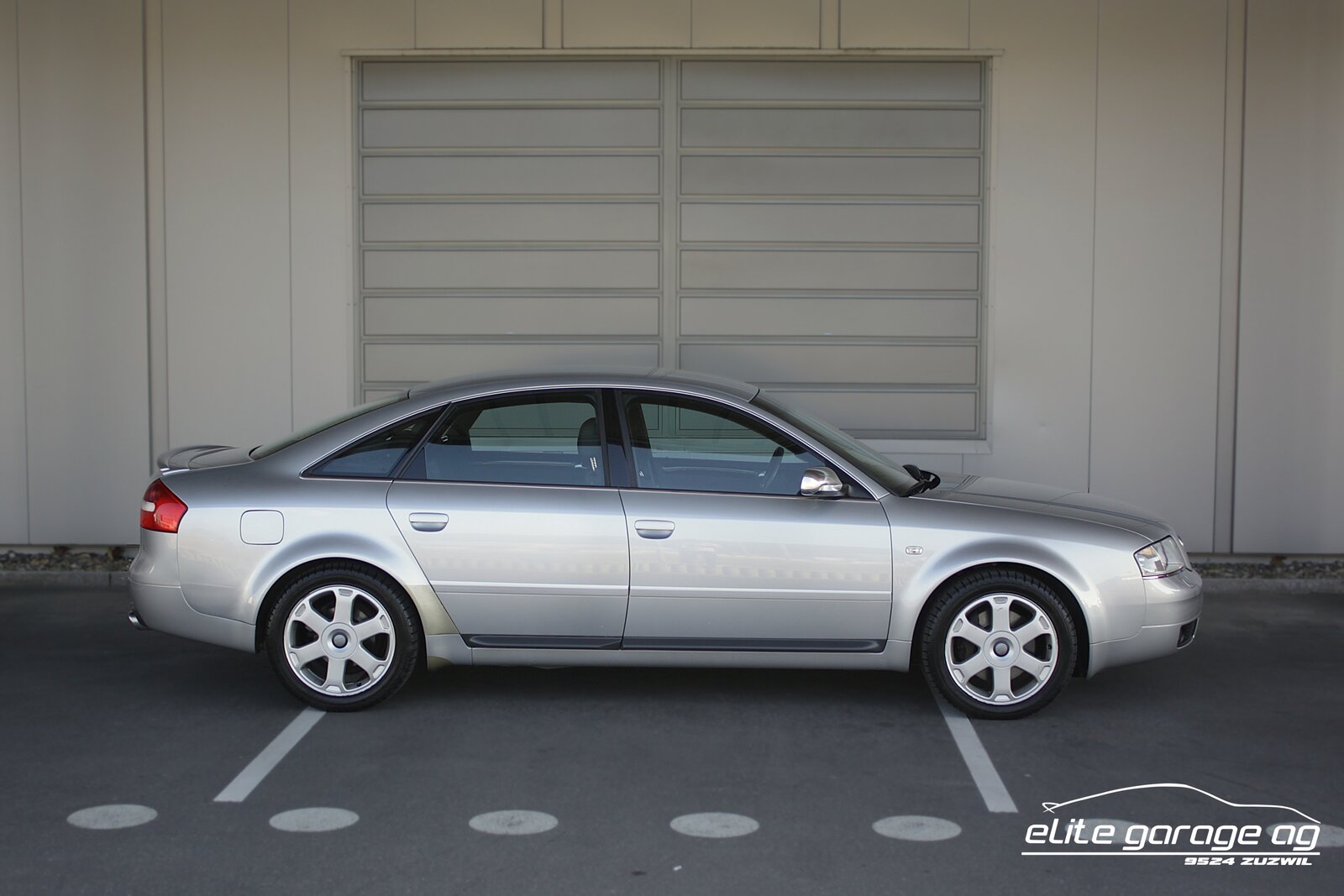 AUDI S6 quattro tiptronic, Benzin, Occasion / Gebraucht, Automatik - 6