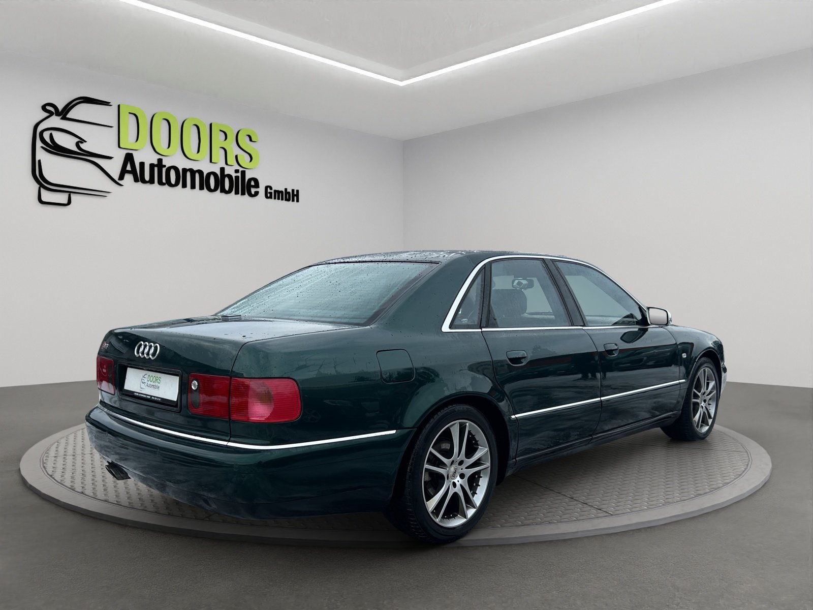 AUDI S8 4.2 quattro, Essence, Occasion / Utilisé, Manuelle - 4