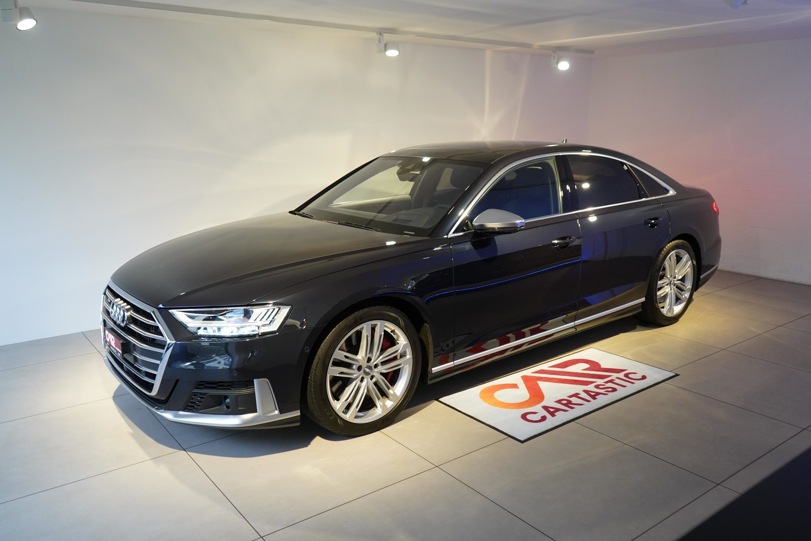 AUDI S8 4.0 V8 TFSI quattro T-Tronic
