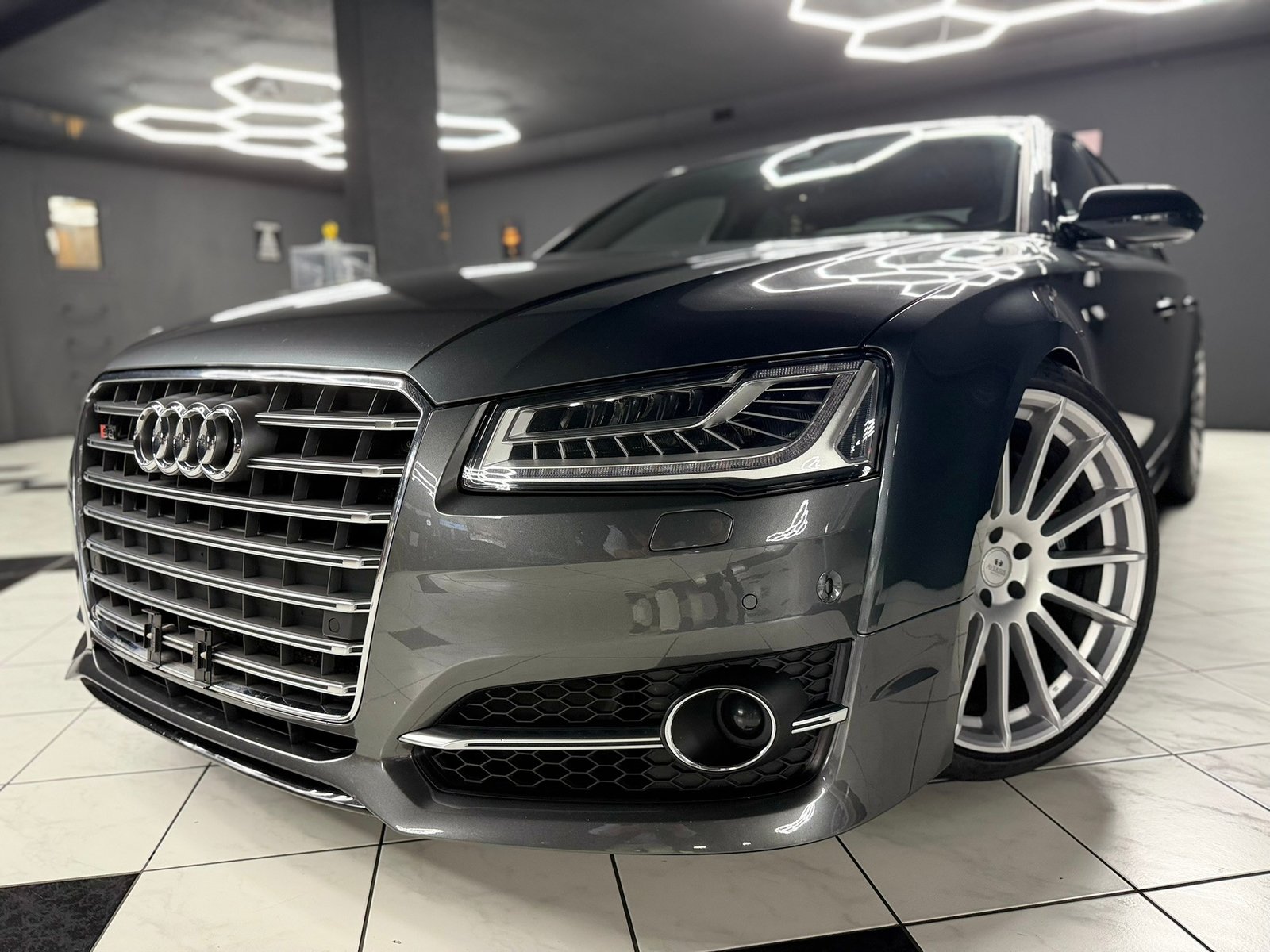 AUDI S8 4.0 TFSI V8 quattro tiptronic, Benzina, Occasioni / Usate, Automatico - 2