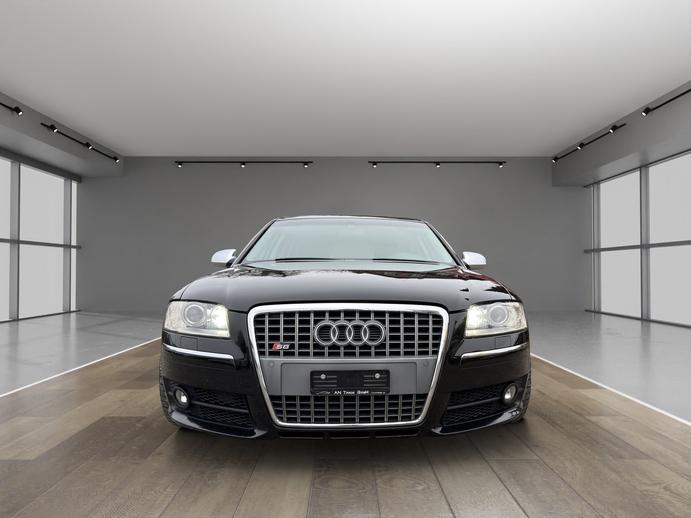 AUDI S8 5.2 V10 quattro tiptronic, Petrol, Second hand / Used, Automatic