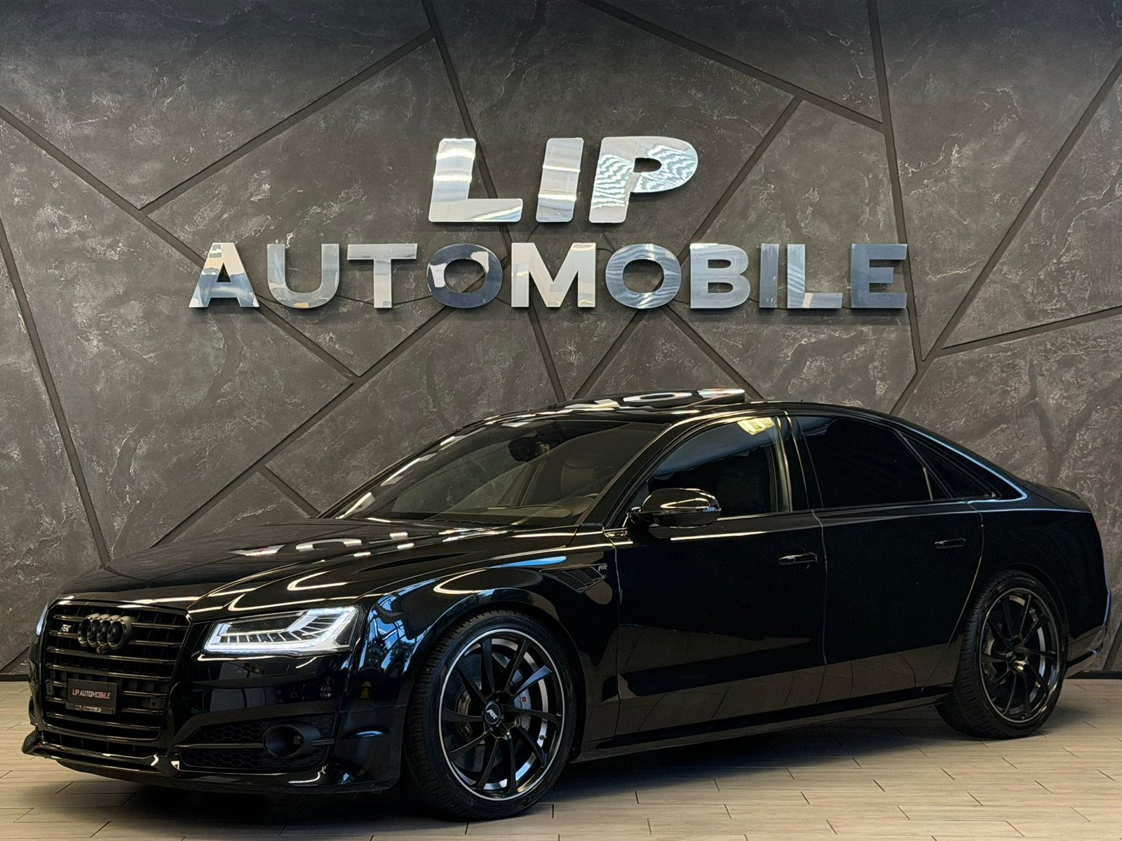 AUDI S8 4.0 TFSI V8 plus ABT 705 PS quattro tiptronic