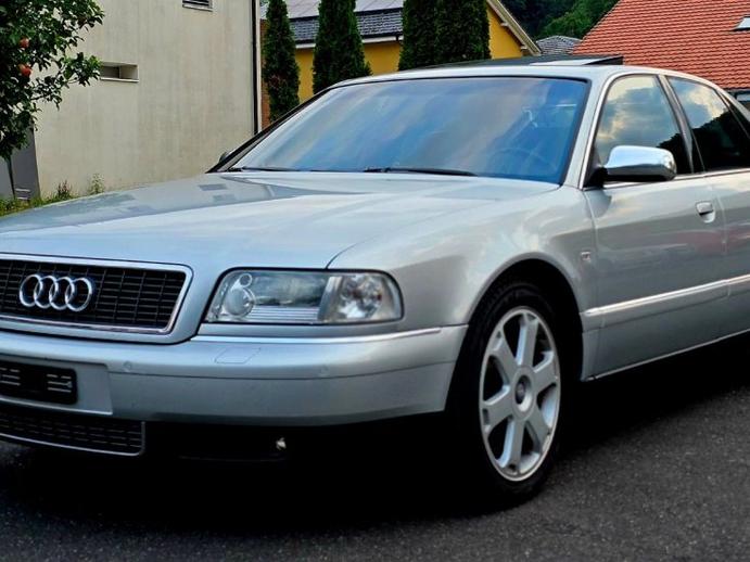 AUDI 4.2 40V quattro, Petrol, Second hand / Used, Automatic