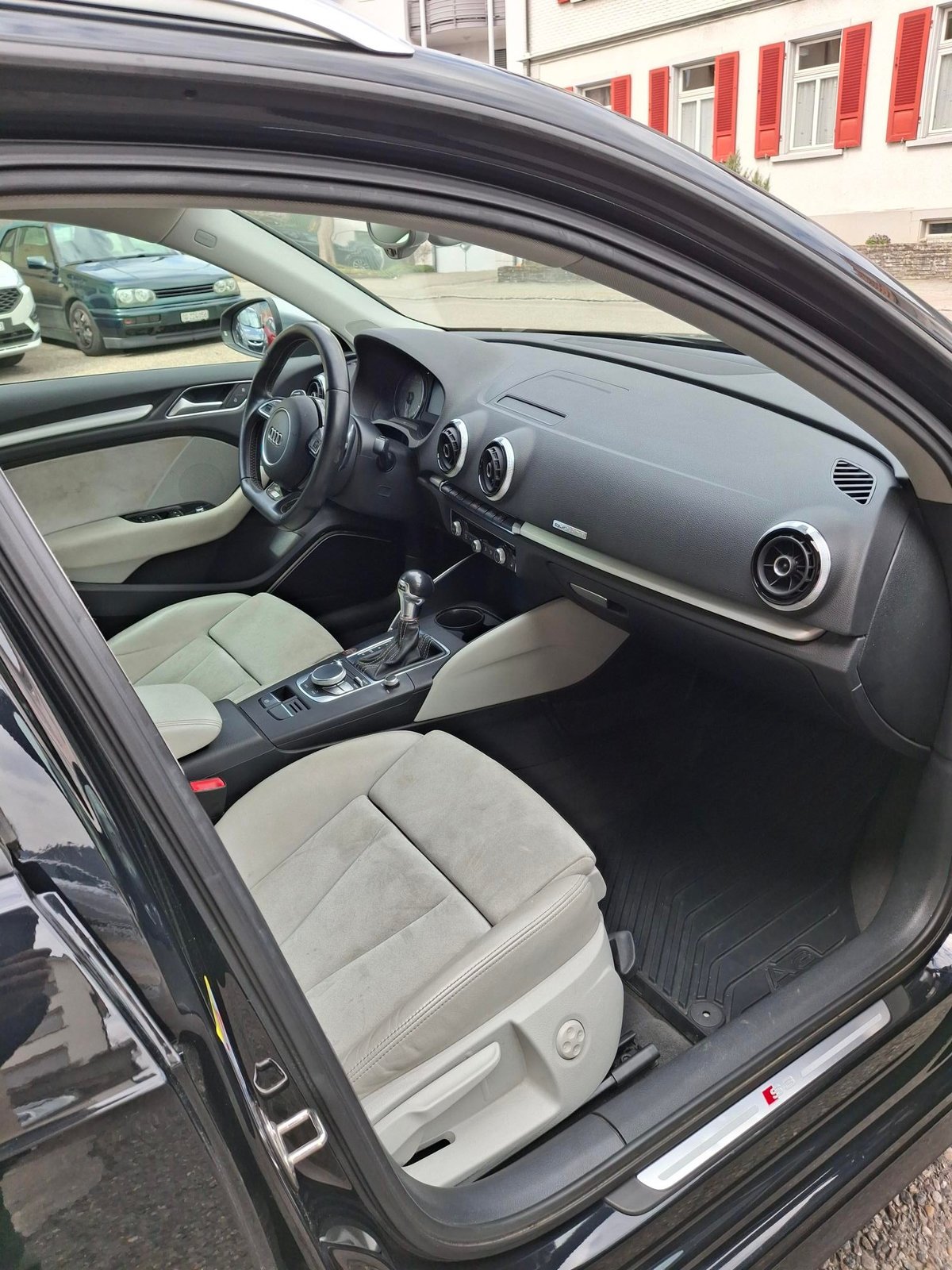 AUDI Sport, Essence, Occasion / Utilisé, Automatique - 4