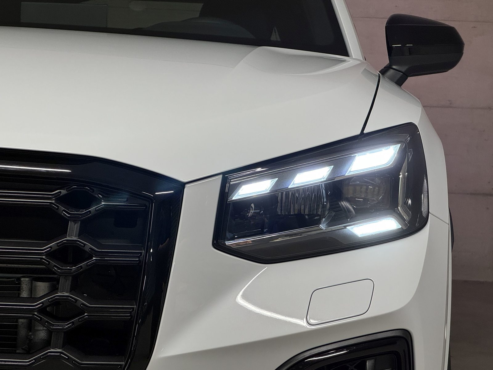 AUDI SQ2 TFSI, Benzin, Neuwagen, Automatik - 6