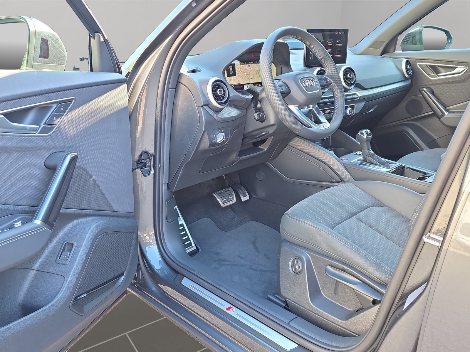 AUDI SQ2 TFSI, Benzin, Neuwagen, Automatik - 7