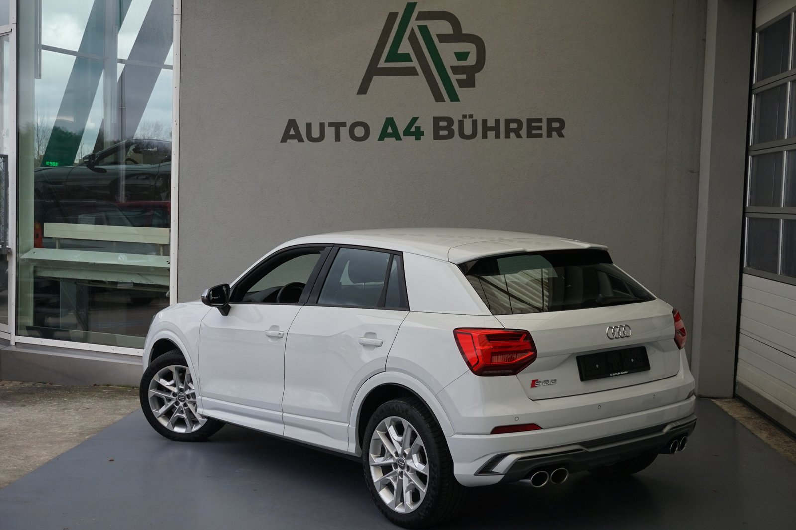 AUDI SQ2 TFSI quattro, Petrol, Second hand / Used, Automatic - 7