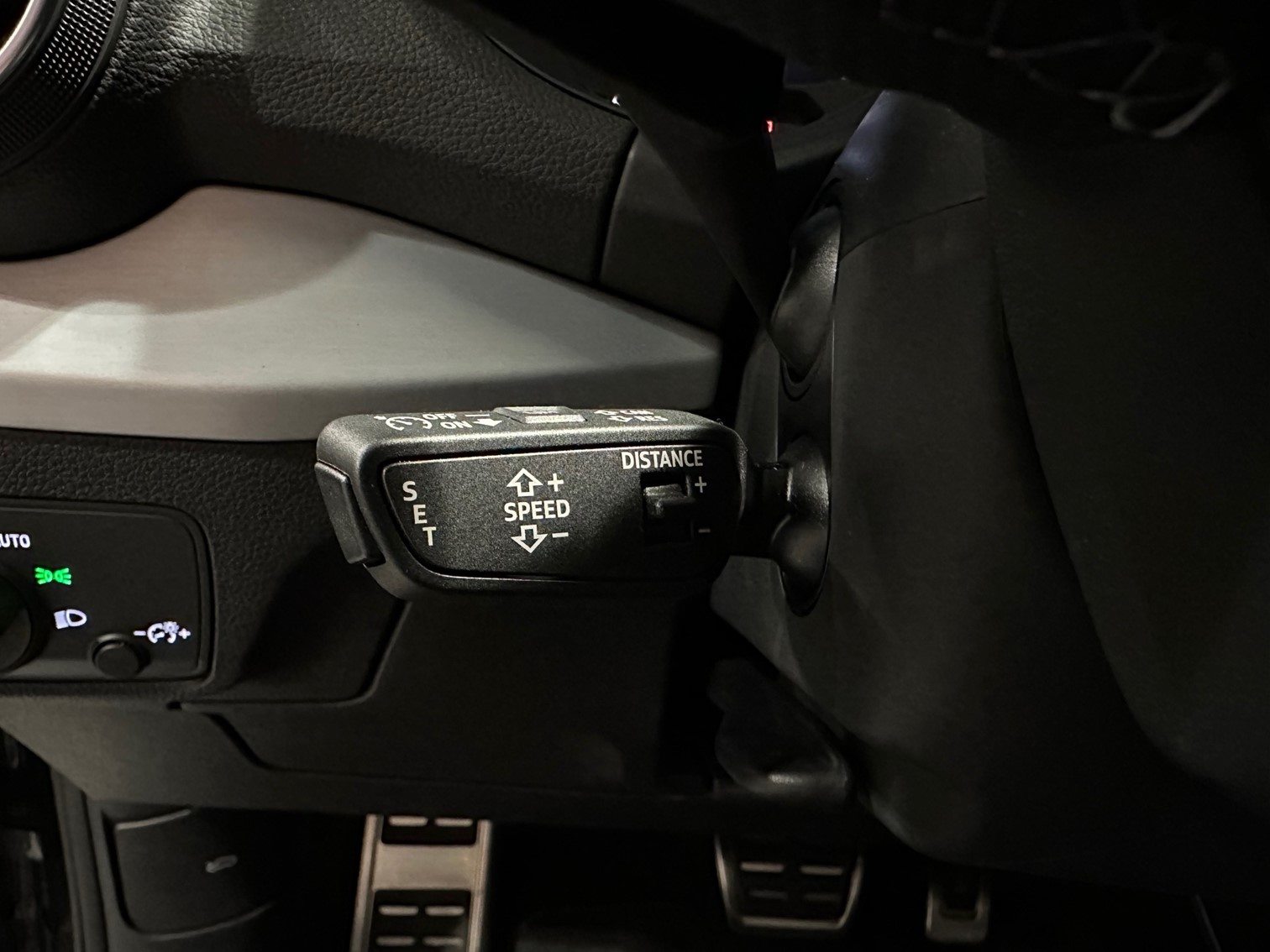 AUDI SQ2 TFSI, Benzin, Occasion / Gebraucht, Automatik - 4