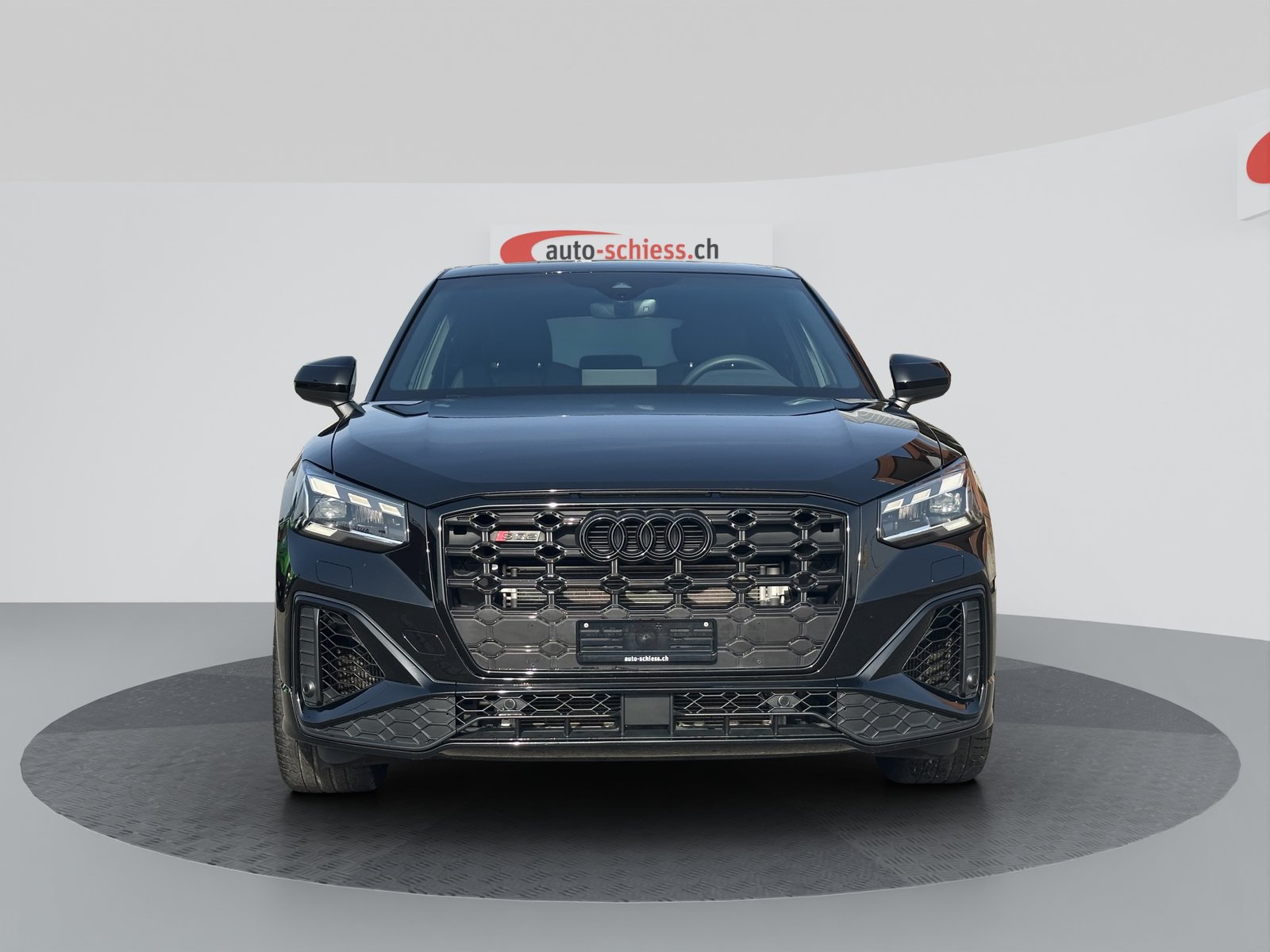 AUDI SQ2 TFSI quattro S-tronic Schwarz-Plus, Petrol, Second hand / Used, Automatic - 2