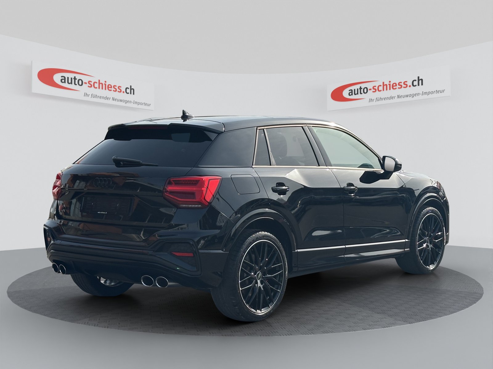 AUDI SQ2 TFSI quattro S-tronic Schwarz-Plus, Petrol, Second hand / Used, Automatic - 5