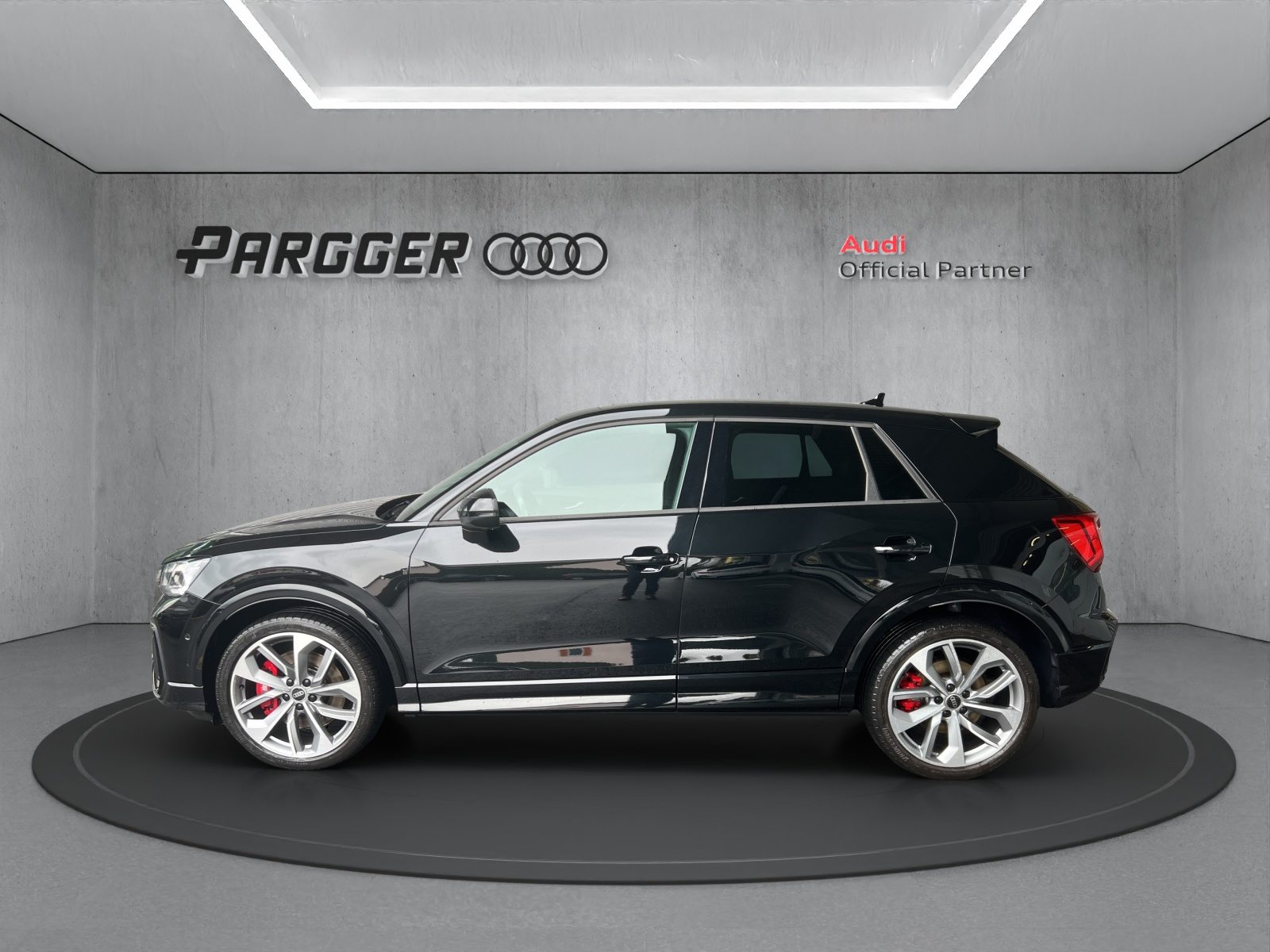 AUDI SQ2 TFSI, Petrol, Second hand / Used, Automatic - 3