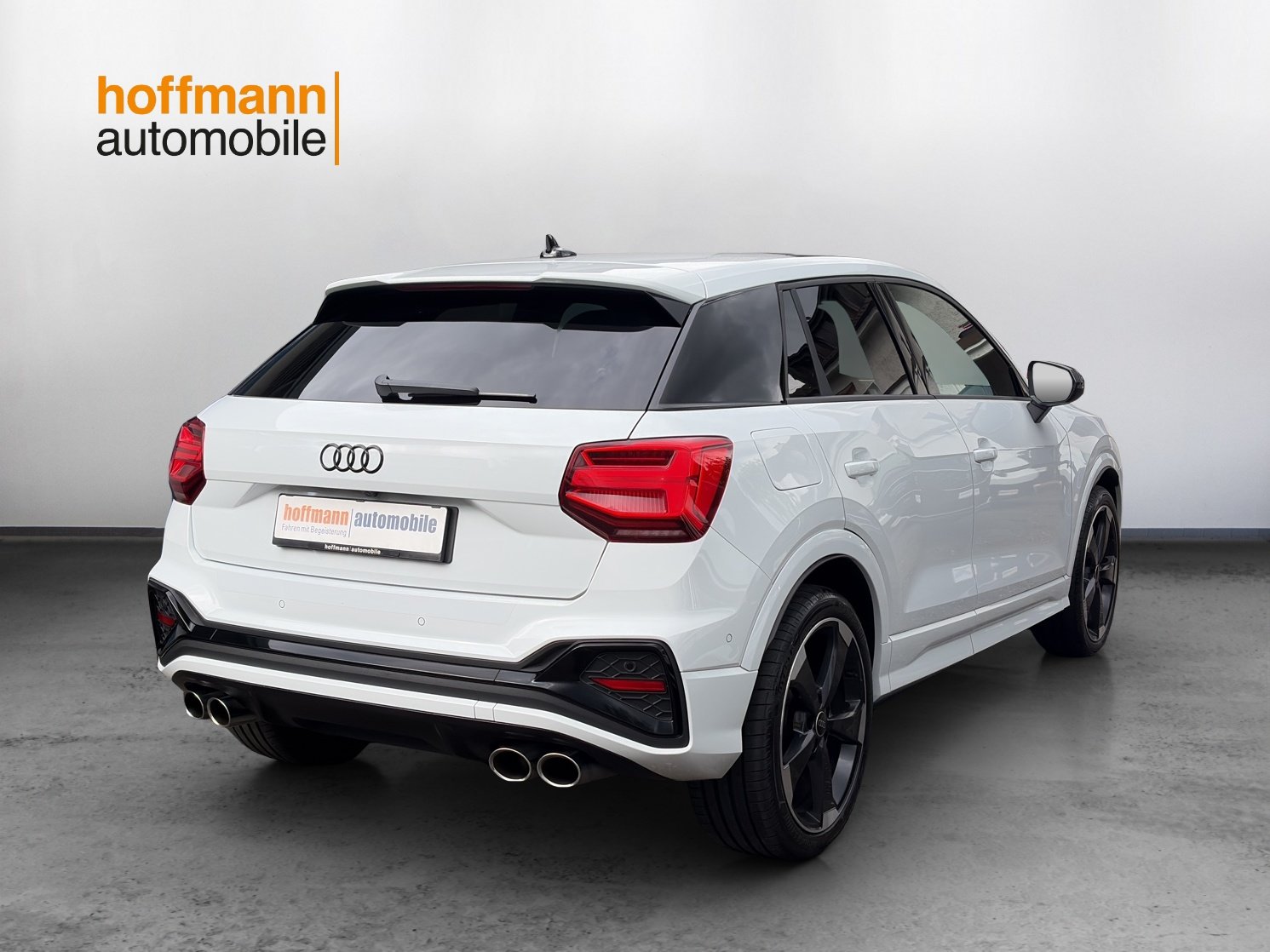 AUDI SQ2 TFSI quattro S-tronic, Petrol, Second hand / Used, Automatic - 4