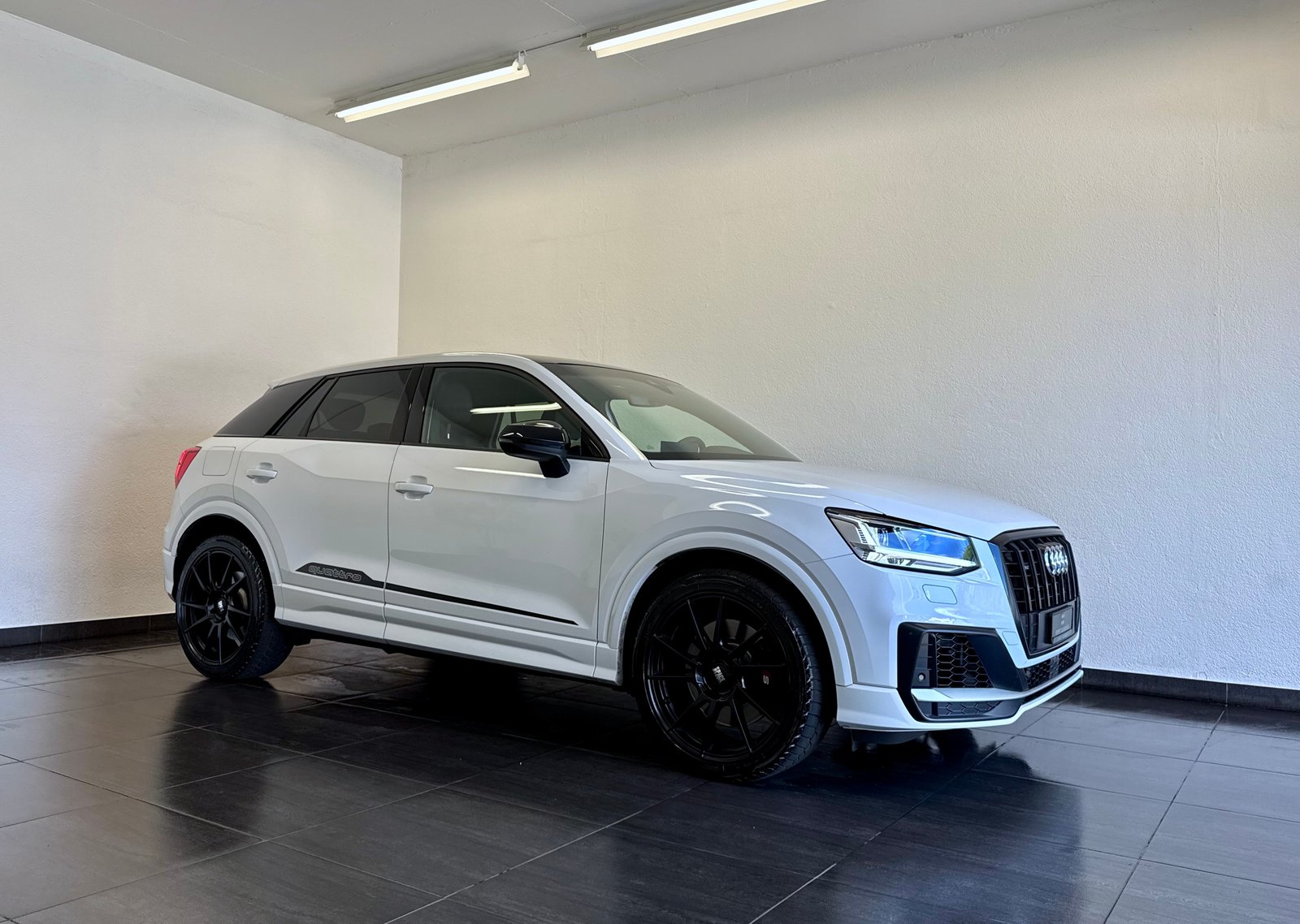 AUDI SQ2 TFSI quattro S-tronic