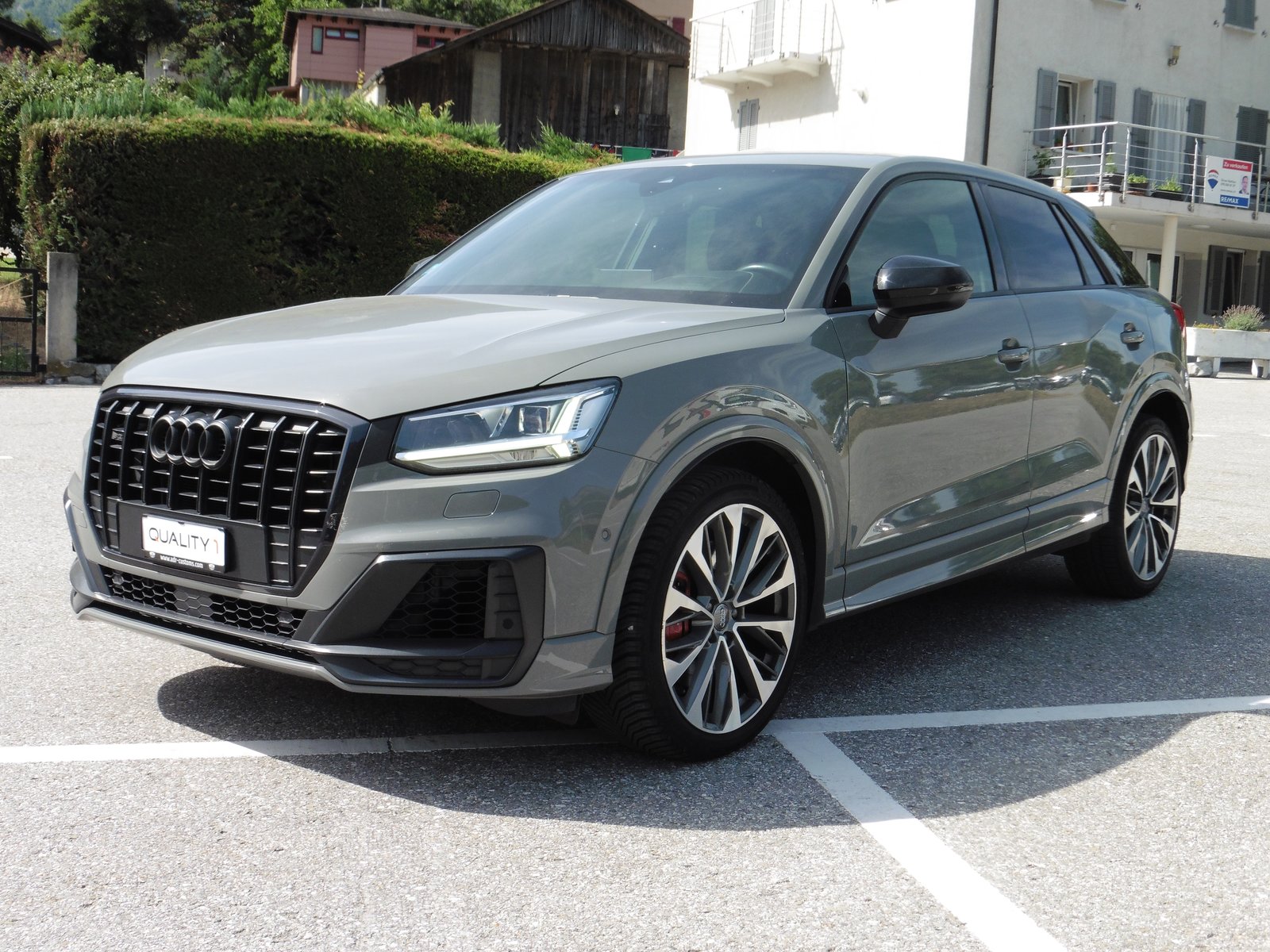 AUDI SQ2 TFSI quattro S-tronic