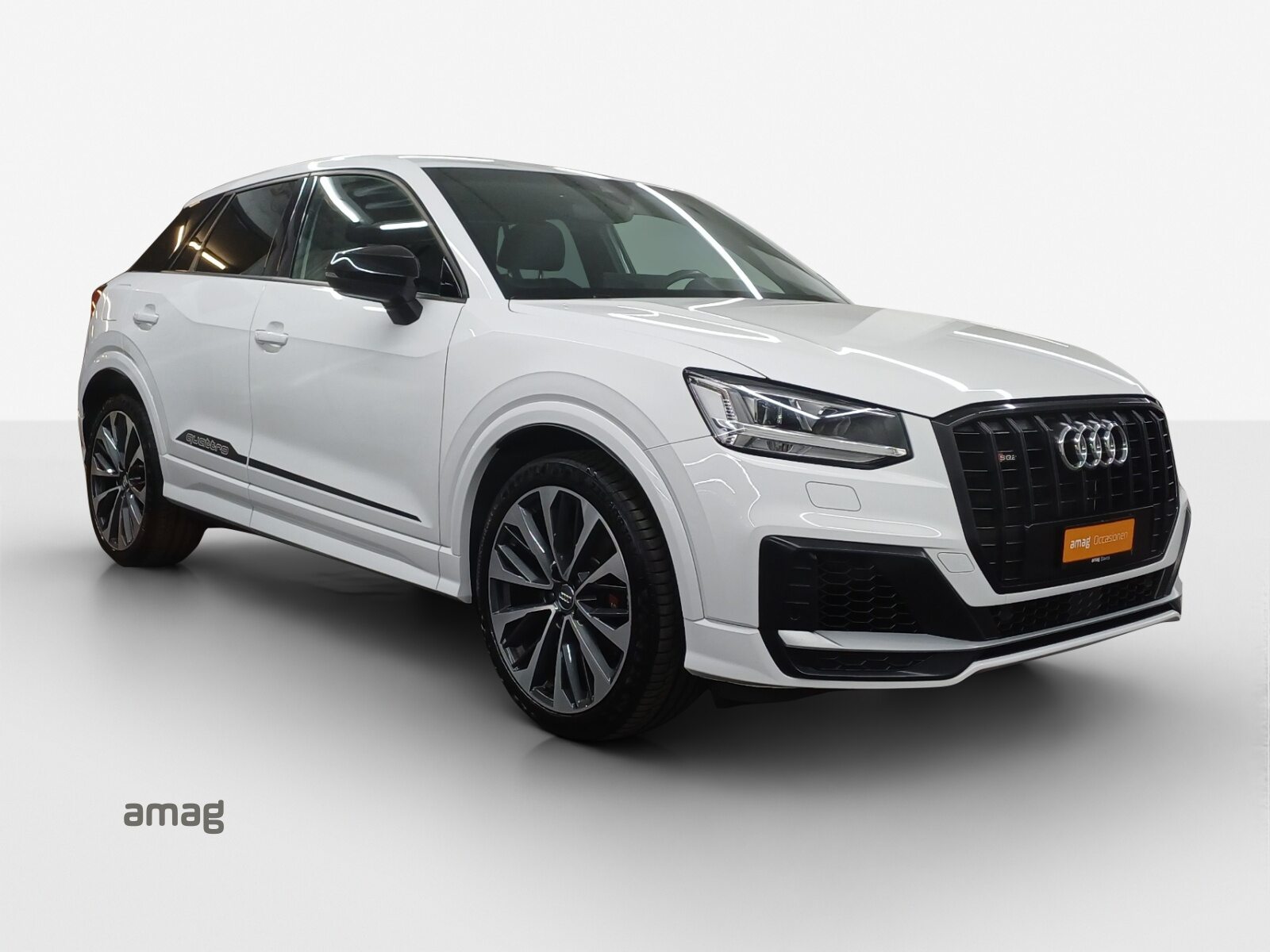AUDI SQ2 TFSI, Essence, Occasion / Utilisé, Automatique - 6
