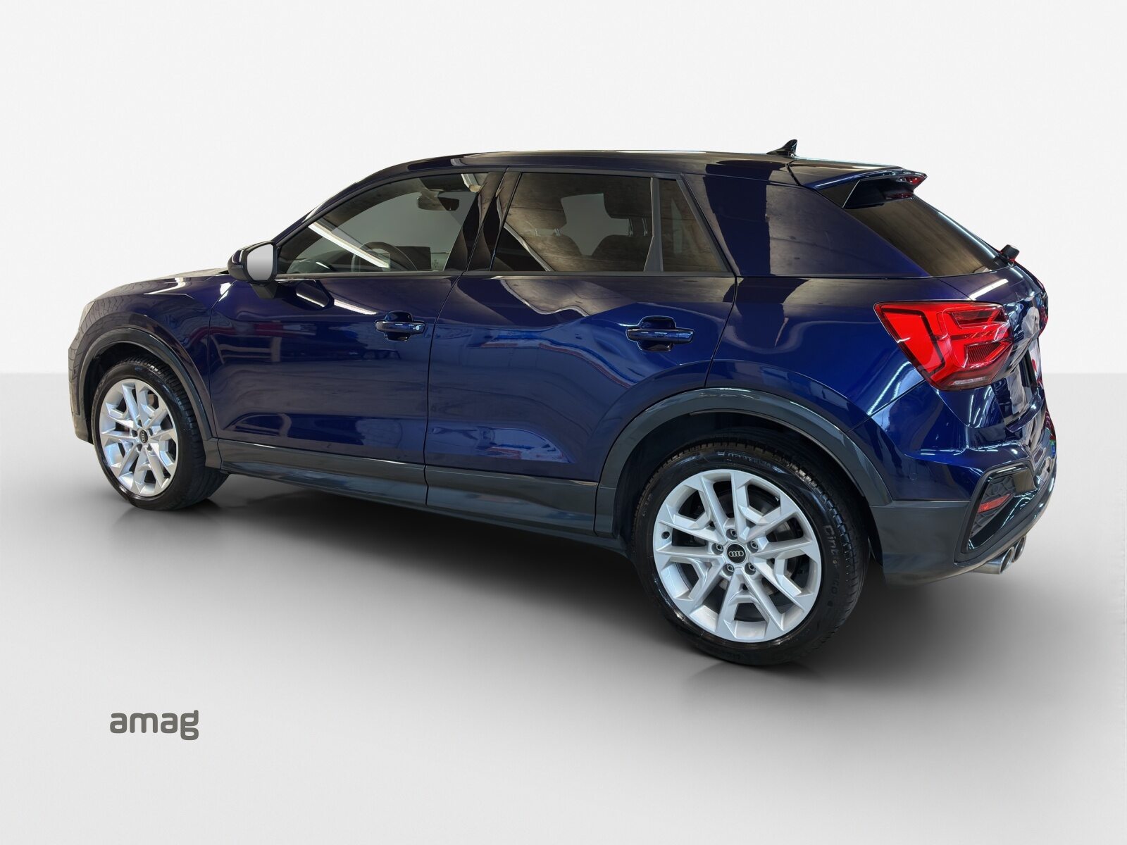 AUDI SQ2 TFSI, Benzin, Occasion / Gebraucht, Automatik - 3