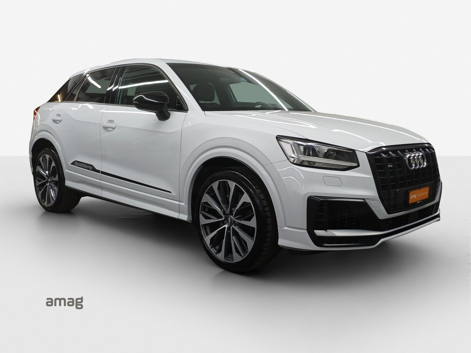 AUDI SQ2 TFSI, Essence, Occasion / Utilisé, Automatique - 6