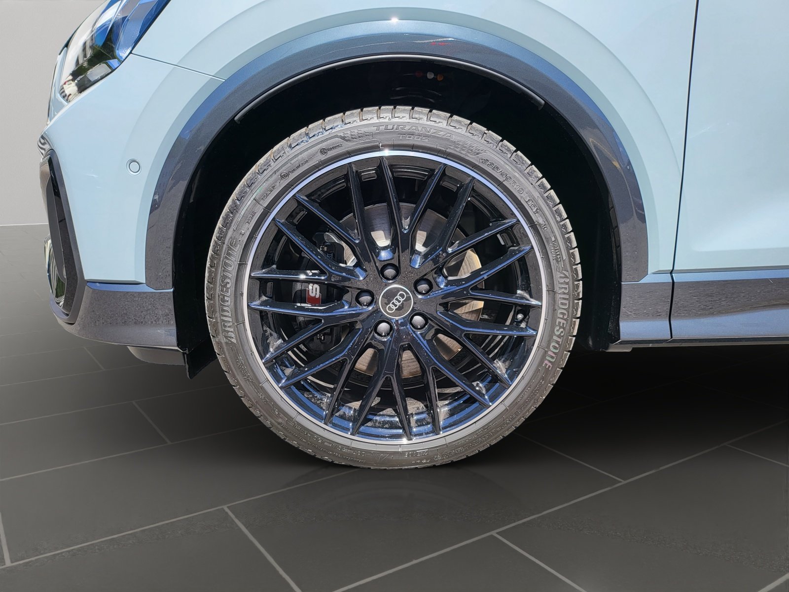 AUDI SQ2 TFSI quattro S-tronic, Benzin, Vorführwagen, Automatik - 5