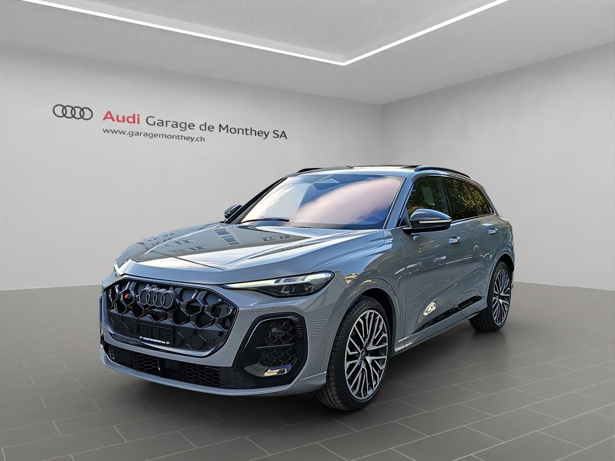 AUDI SQ5 TFSI quattro S-tronic