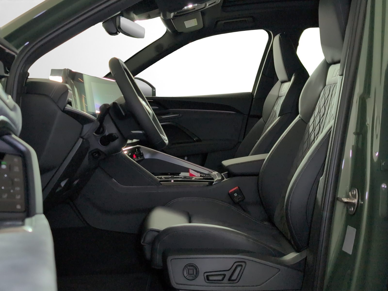 AUDI SQ5 SUV TFSI, Petrol, New car, Automatic - 6