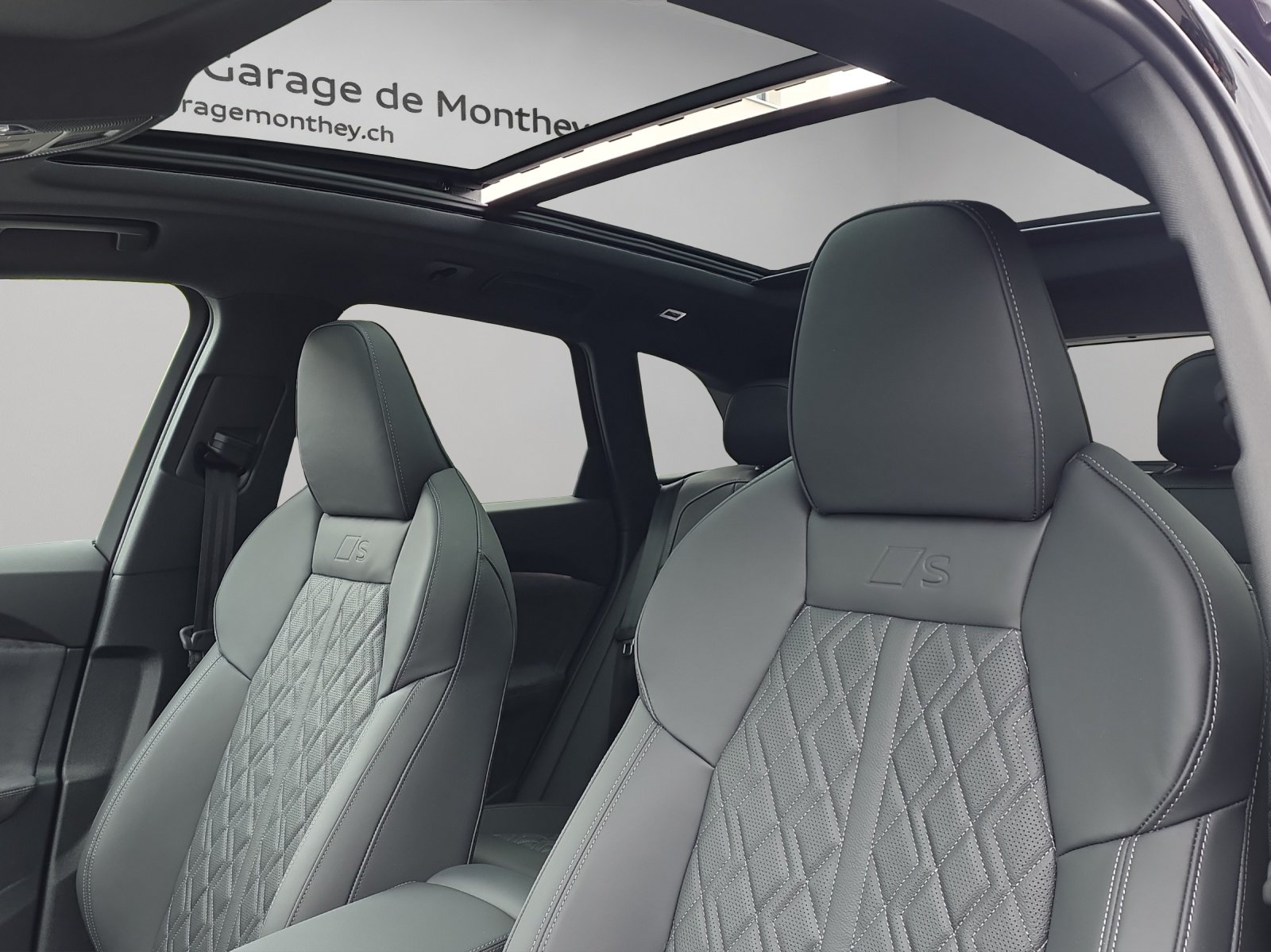 AUDI SQ5 TFSI quattro S-tronic, Mild-Hybrid Benzin/Elektro, Neuwagen, Automatik - 6