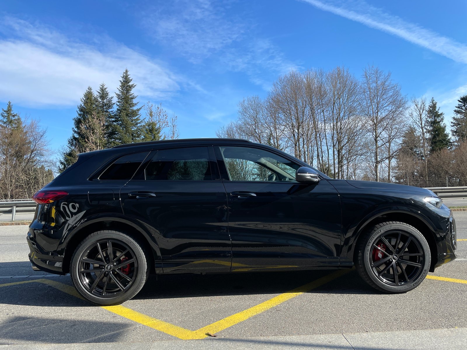 AUDI SQ5 TFSI quattro S-tronic, Mild-Hybrid Petrol/Electric, New car, Automatic - 4