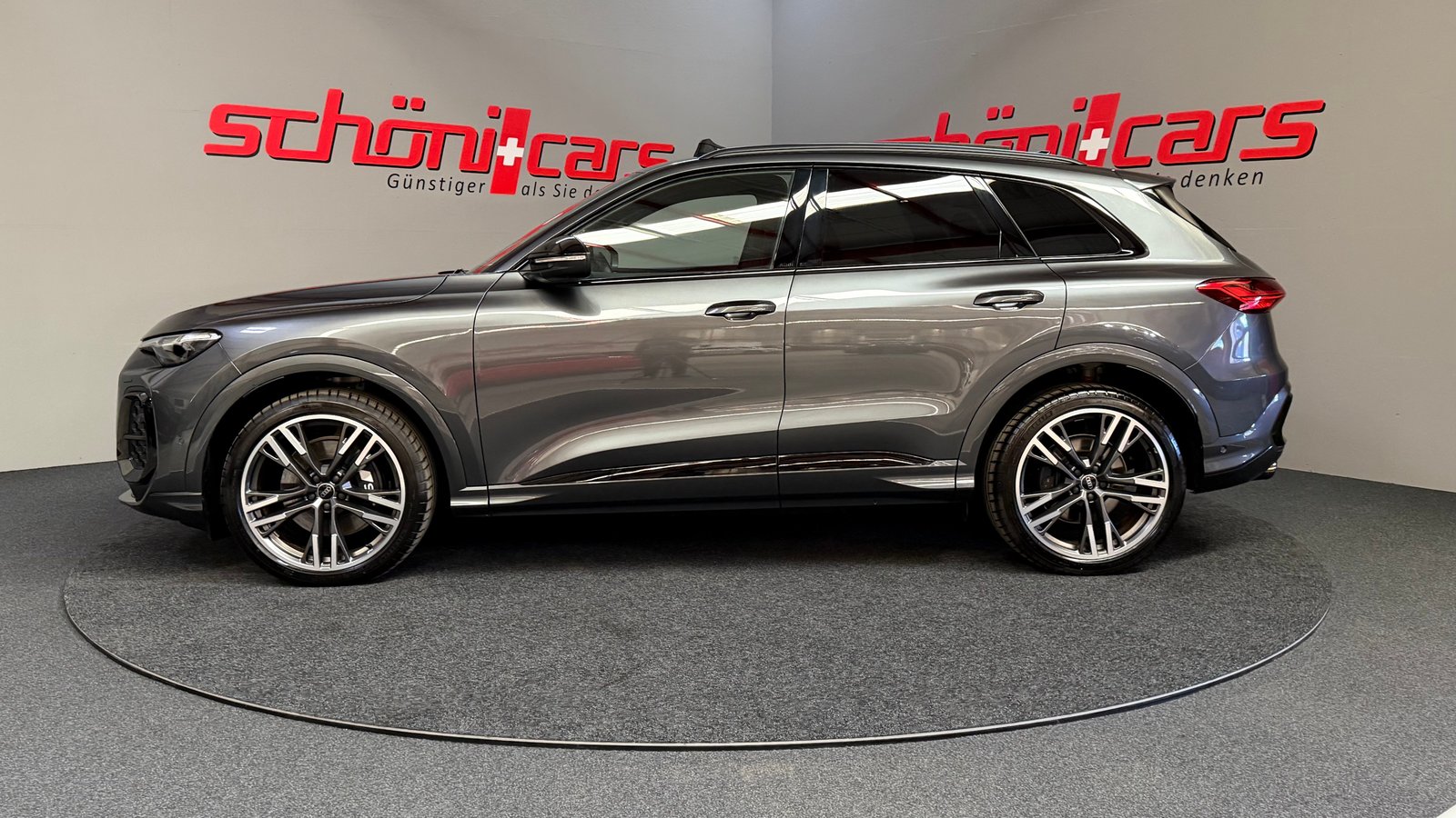AUDI SQ5 TFSI quattro S-tronic, Mild-Hybrid Petrol/Electric, New car, Automatic - 3