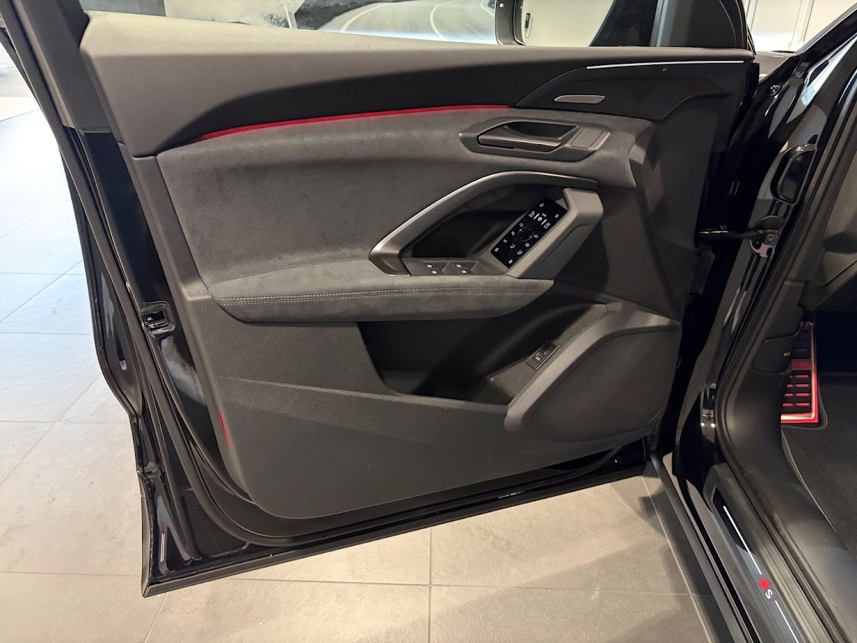AUDI SQ5 Sportback TFSI, Petrol, New car, Automatic - 3